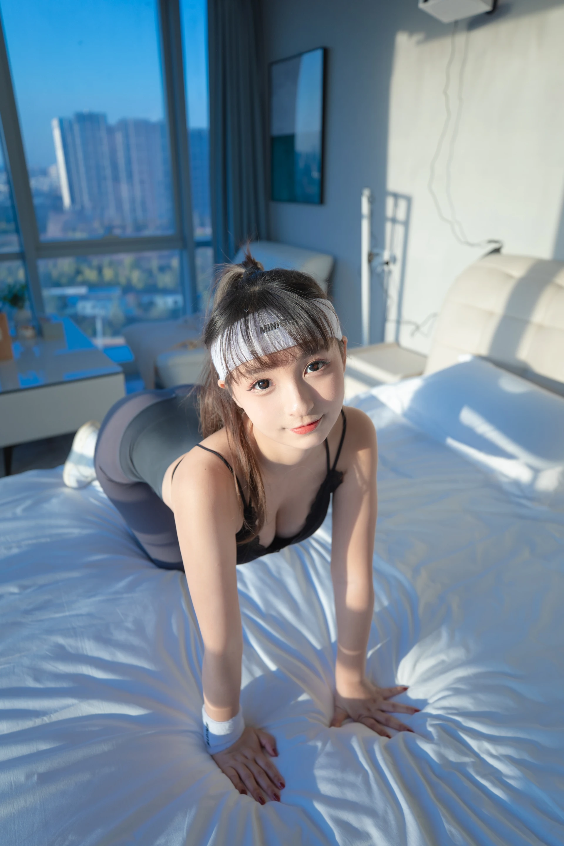 神楽坂真冬 第三季 序号26：健身主题《温度の香り》 [150P2V-620MB]体操服, 内衣, 双马尾, 白丝, 神楽坂真冬, 美腿, 美足, 肉丝