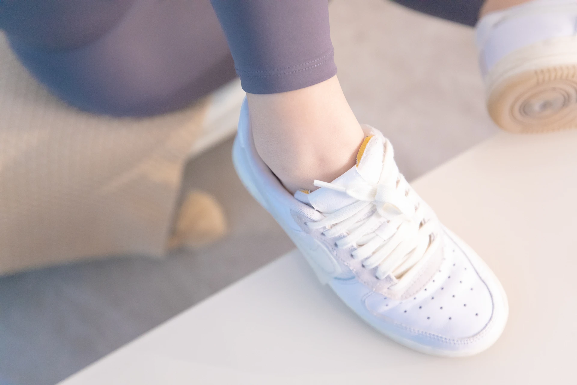 神楽坂真冬 第三季 序号26：健身主题《温度の香り》 [150P2V-620MB]体操服, 内衣, 双马尾, 白丝, 神楽坂真冬, 美腿, 美足, 肉丝