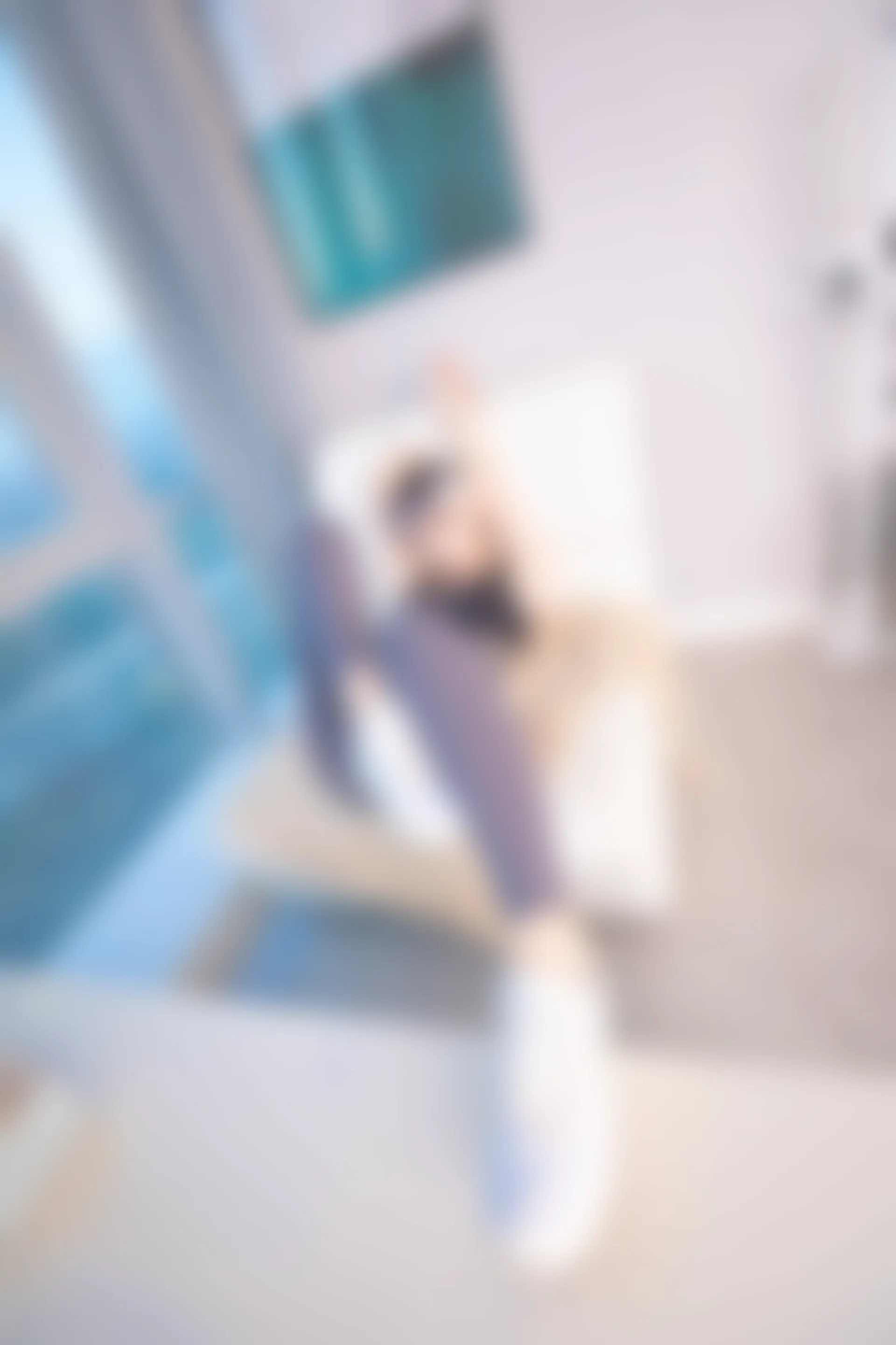 神楽坂真冬 第三季 序号26：健身主题《温度の香り》 [150P2V-620MB]体操服, 内衣, 双马尾, 白丝, 神楽坂真冬, 美腿, 美足, 肉丝