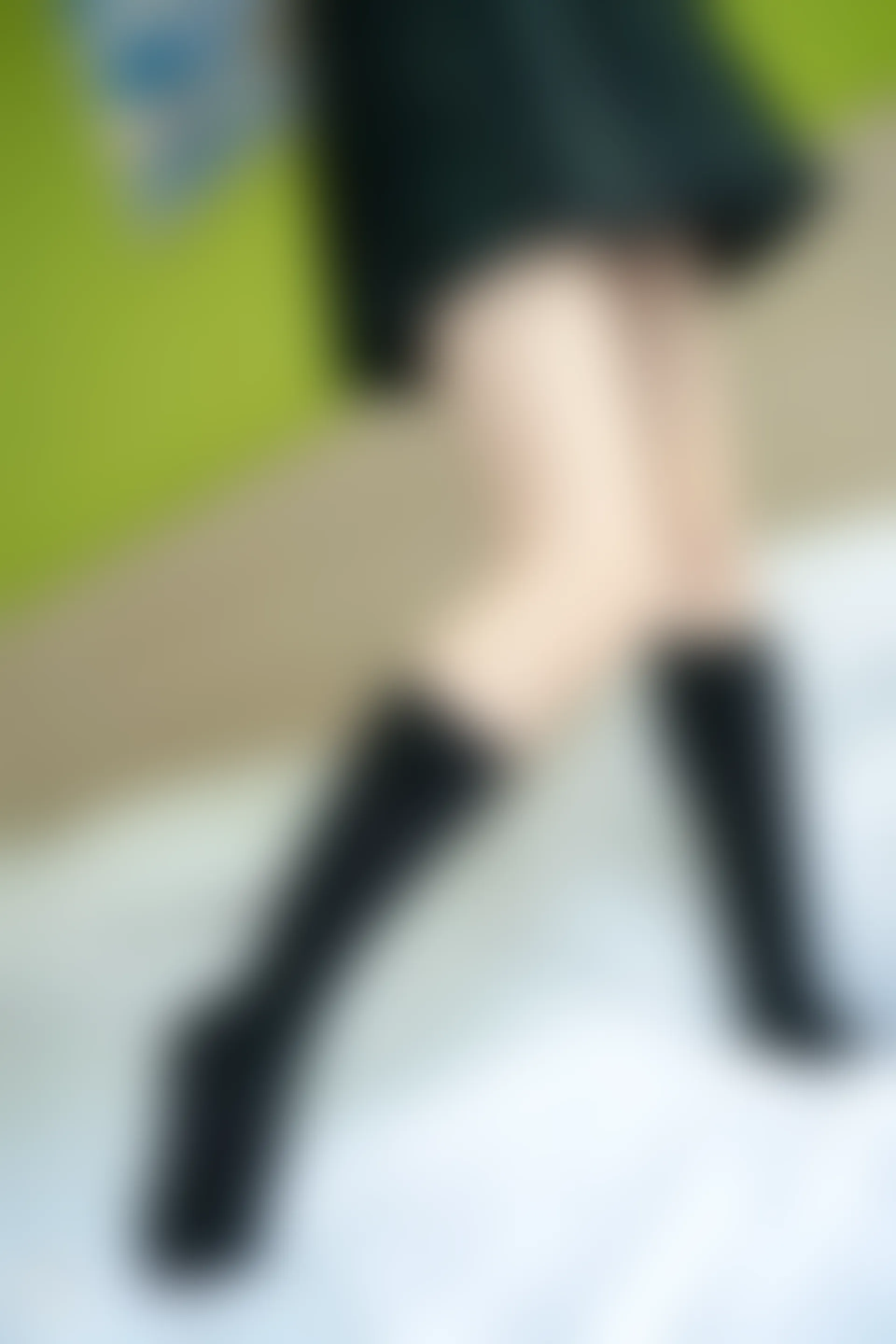 C02.007 在床上打滚 [43P-80MB]