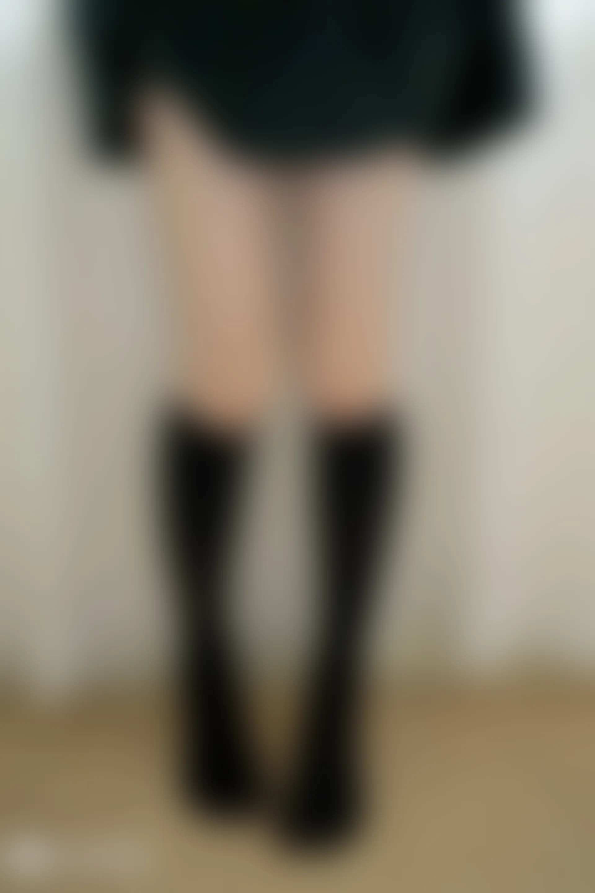 C02.007 在床上打滚 [43P-80MB]