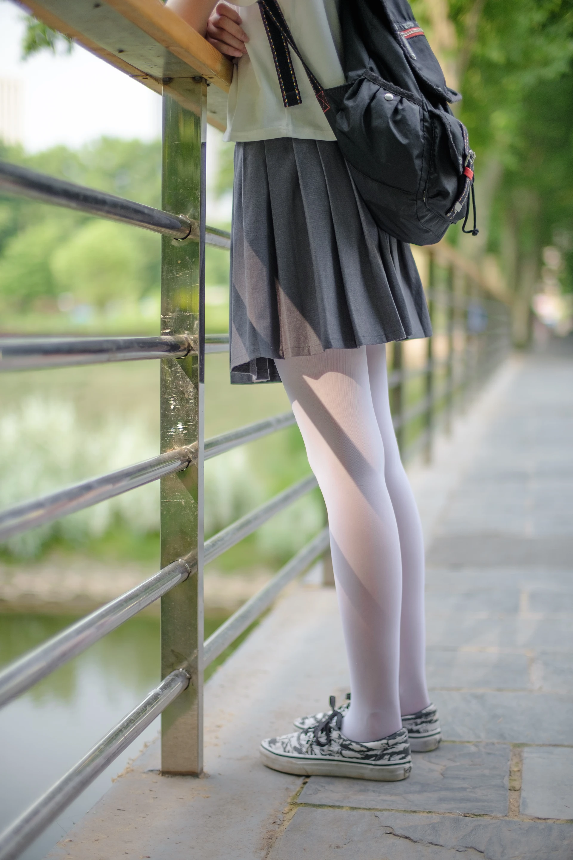 森萝财团 R15-014 [99P-674M]学生装, 森萝财团, 白丝, 美腿, 美足