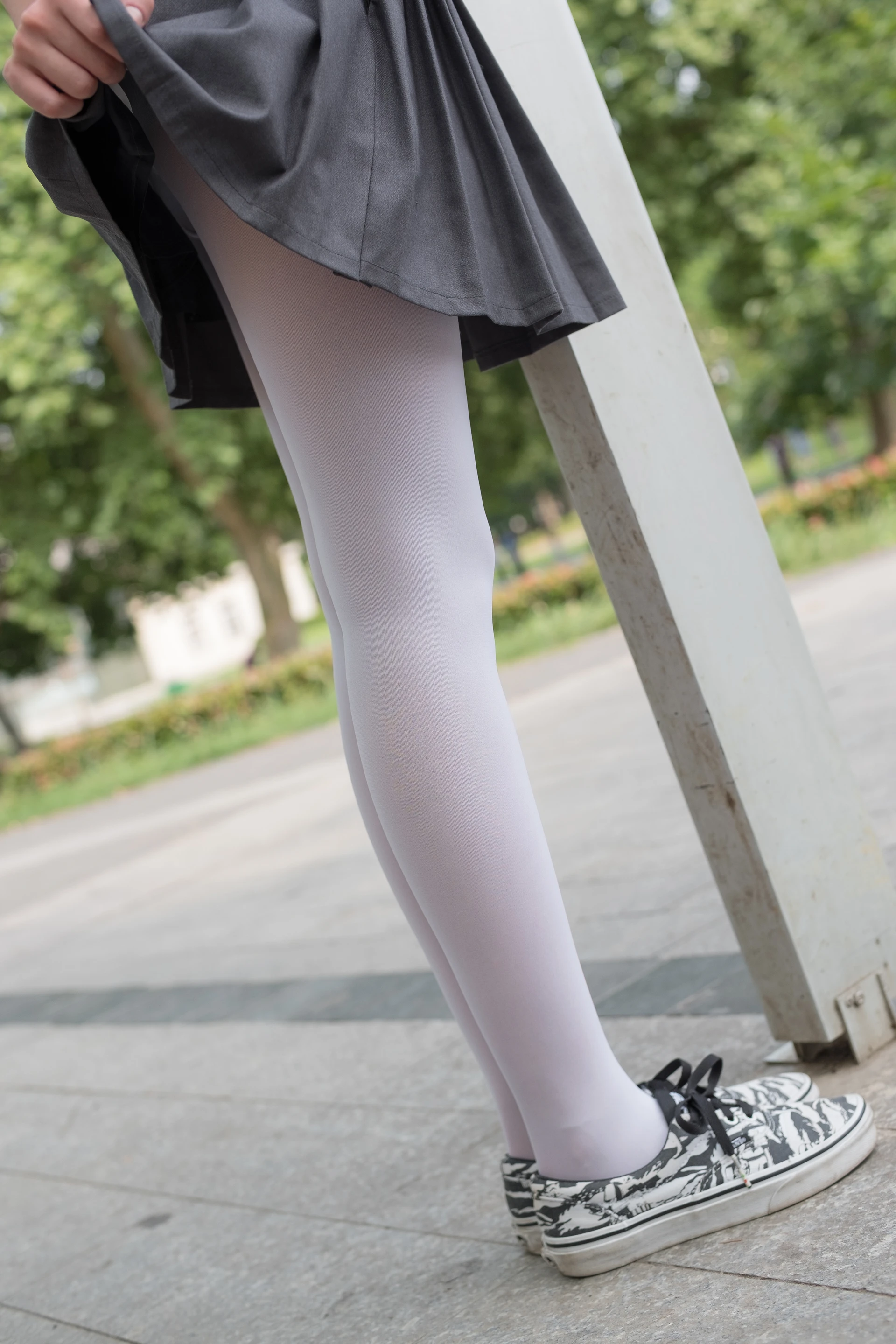 森萝财团 R15-014 [99P-674M]学生装, 森萝财团, 白丝, 美腿, 美足