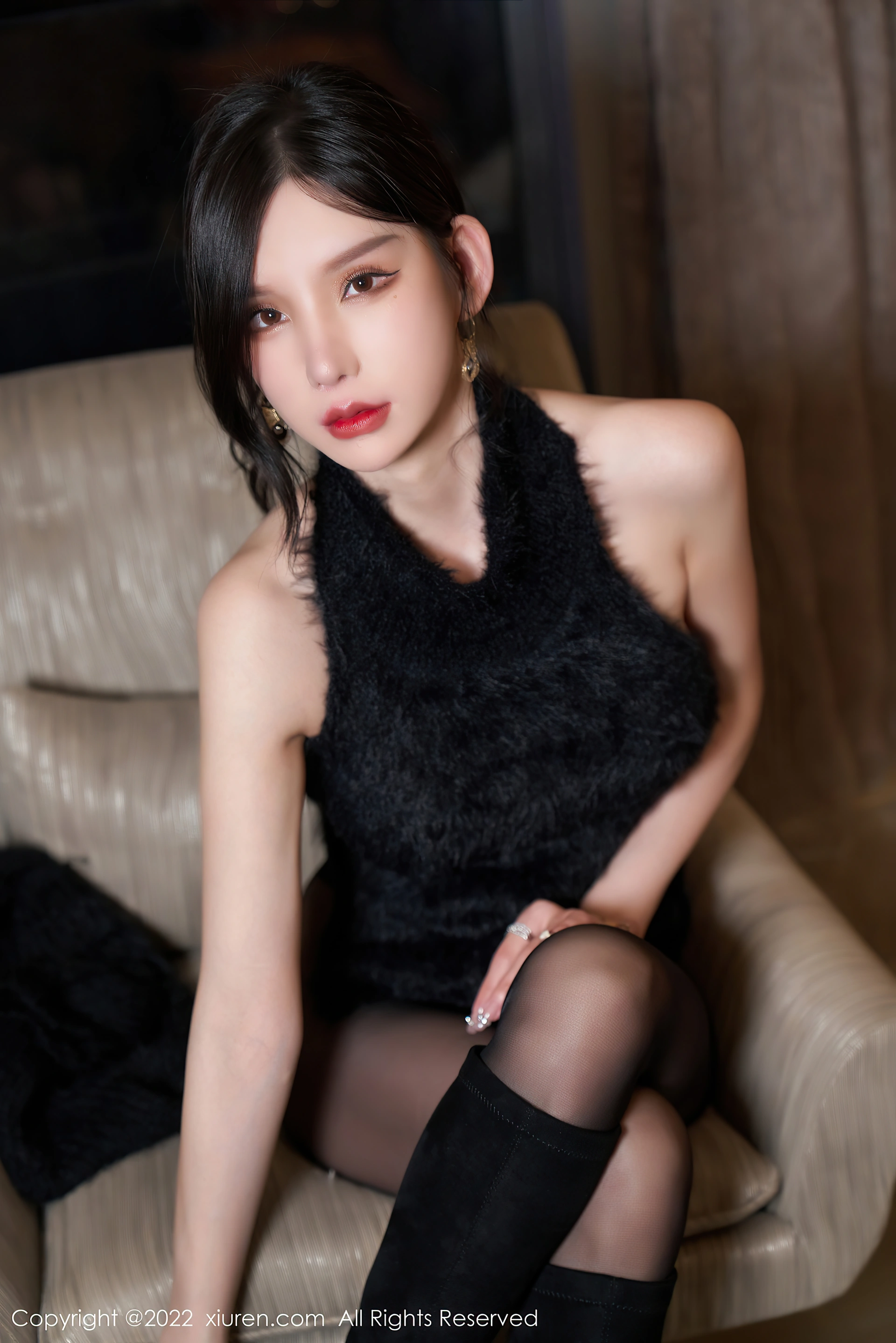 XiuRen秀人网 2022.01.07 No.4437 周于希Sally 黑丝美腿[88+1P 919MB]