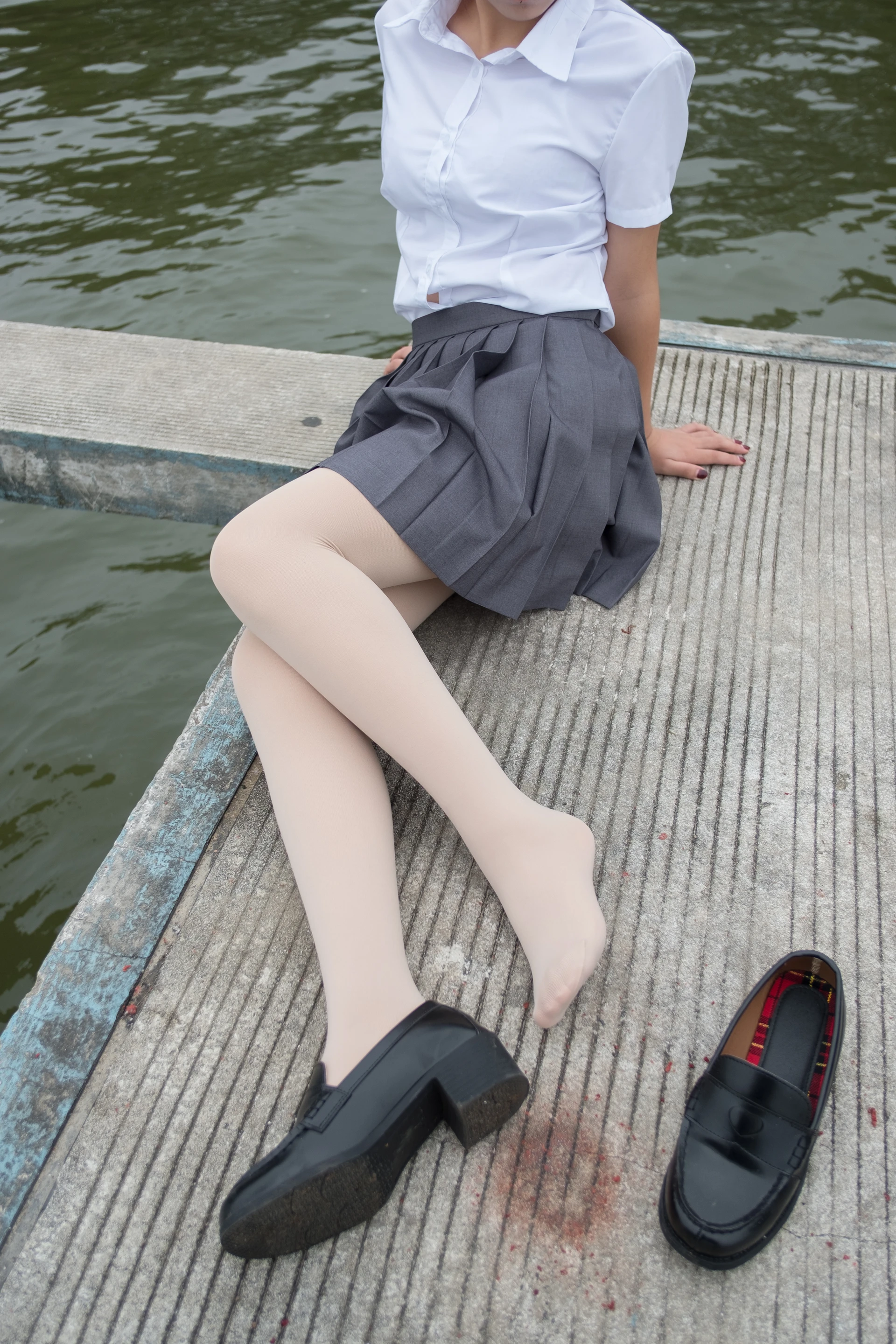 森萝财团 BETA-005 [75P-496M]美腿, 肉丝