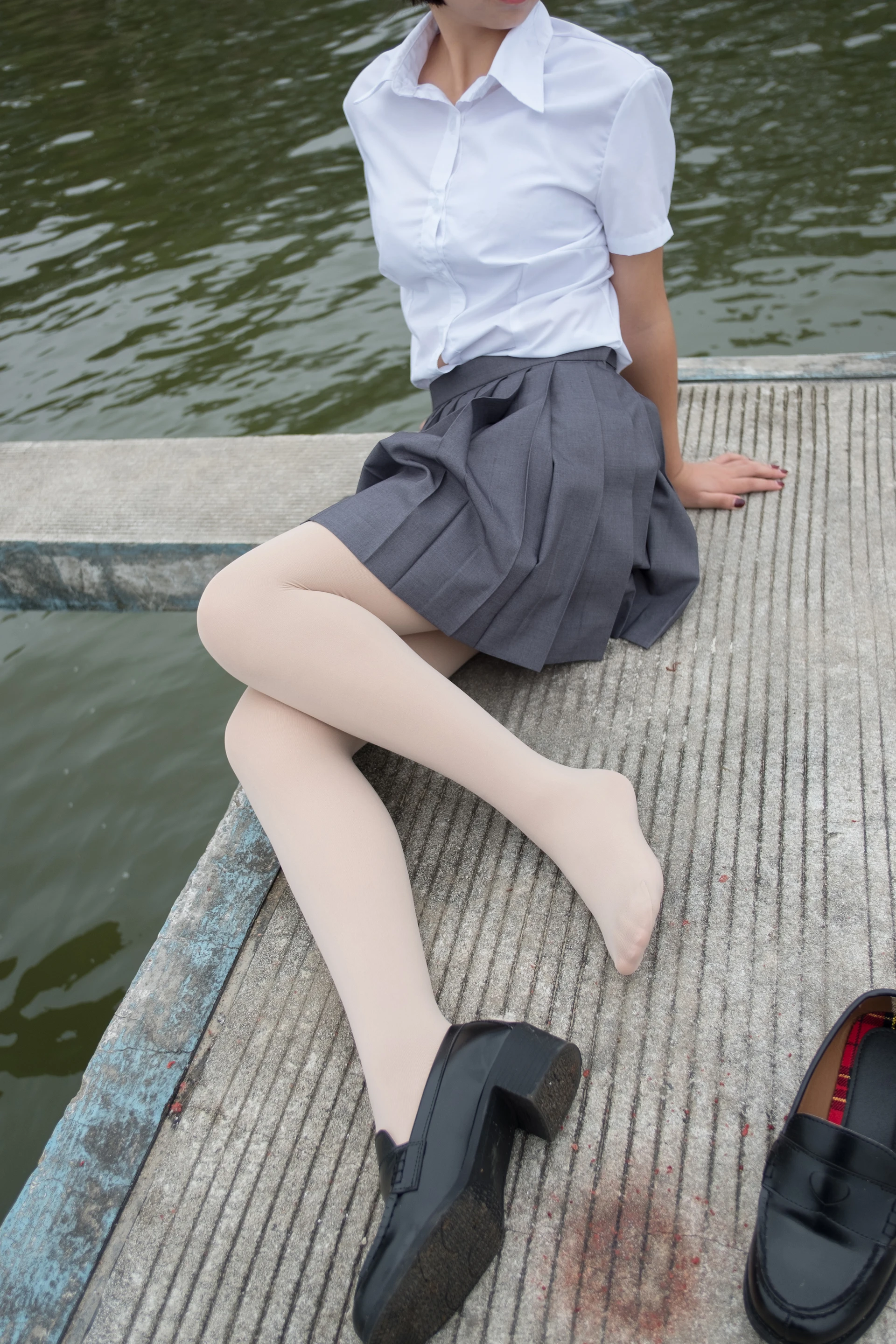 森萝财团 BETA-005 [75P-496M]美腿, 肉丝