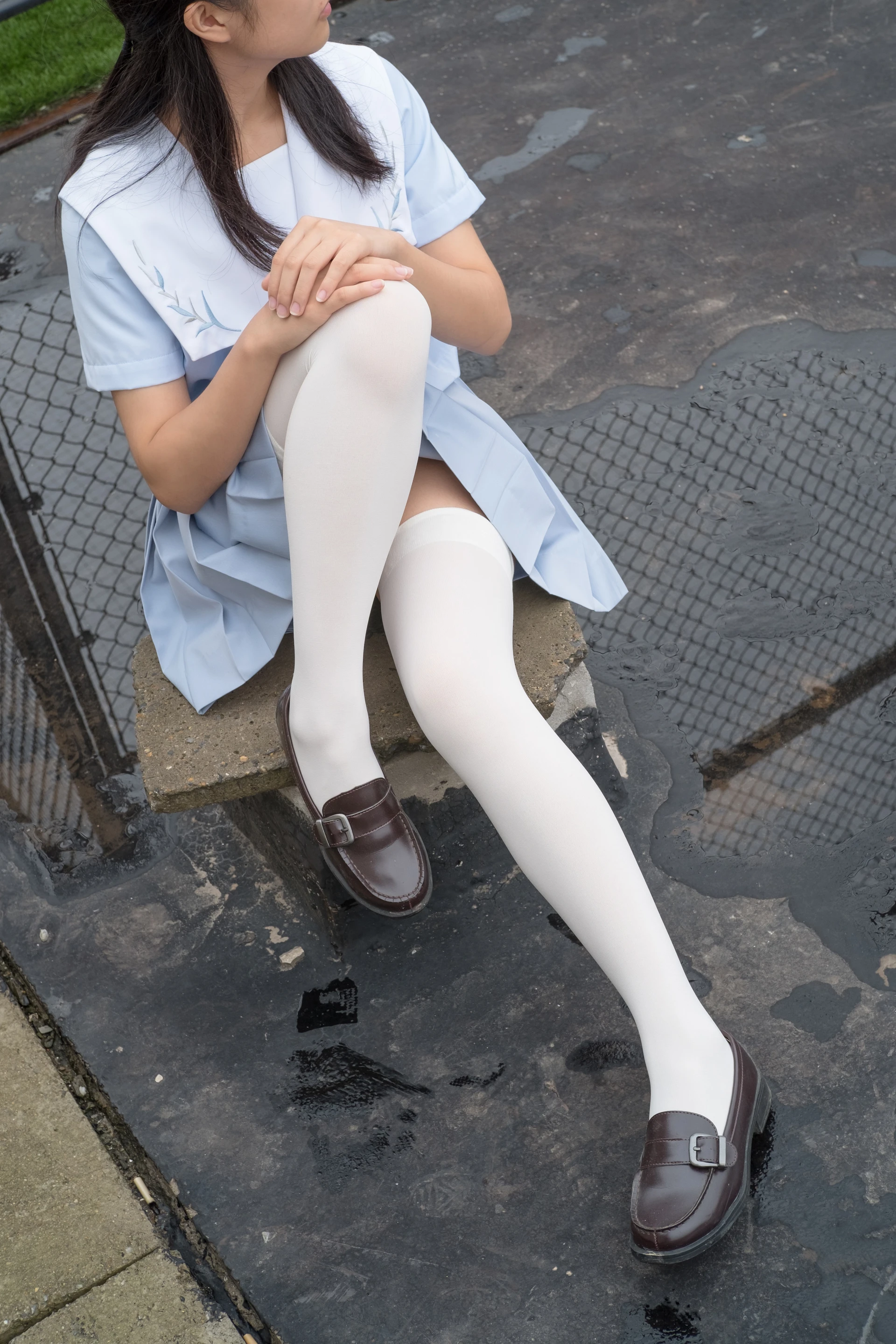 森萝财团 R15-036 [84P-465M]可爱, 学生装, 森萝财团, 白丝, 美腿, 美足