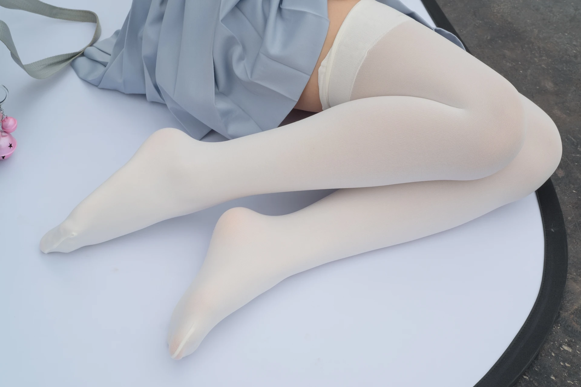 森萝财团 R15-036 [84P-465M]可爱, 学生装, 森萝财团, 白丝, 美腿, 美足