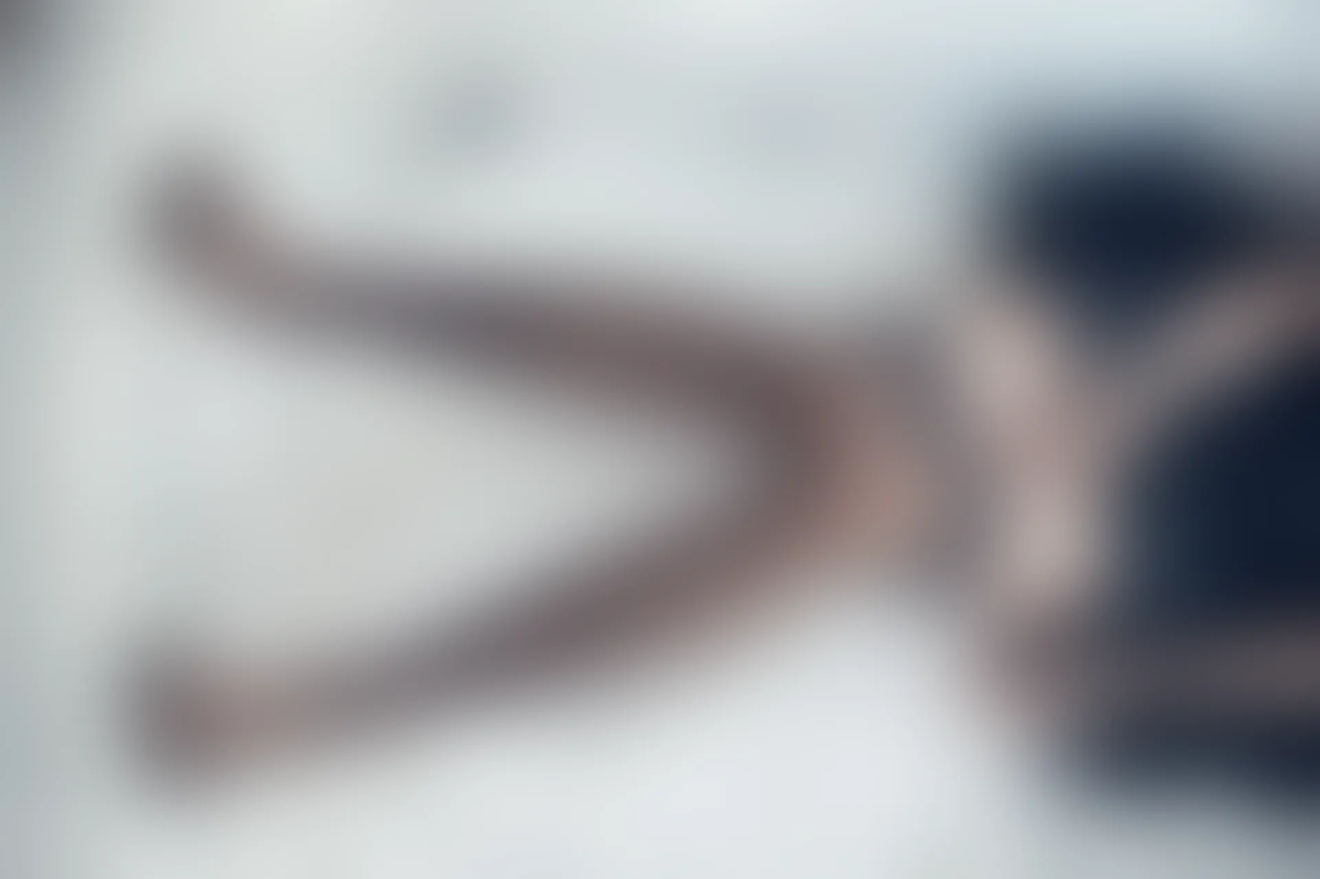 C29.001 大姐姐的黑纱裙 [40P-76MB]