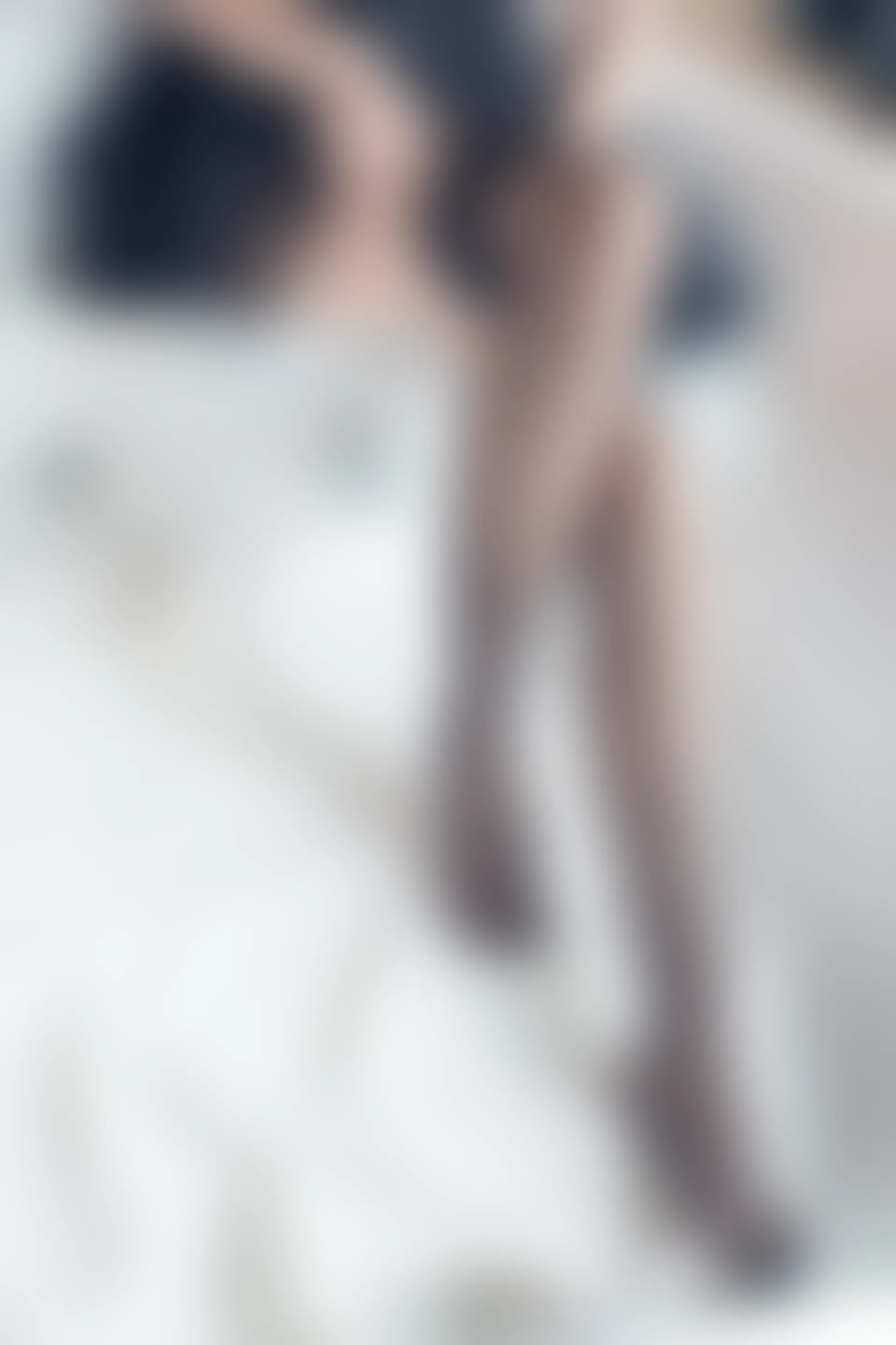 C29.001 大姐姐的黑纱裙 [40P-76MB]