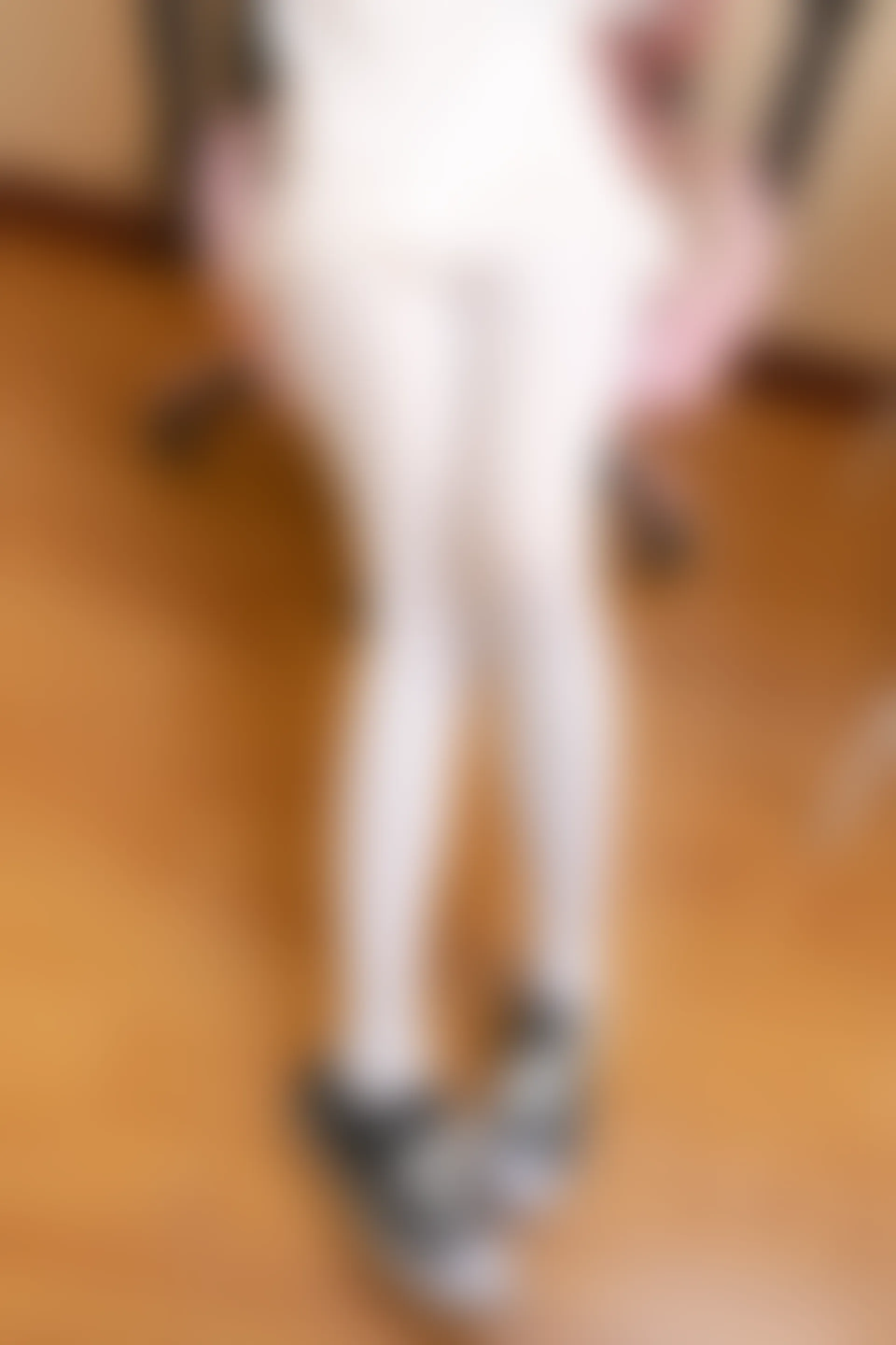 少女秩序 EX.09 诚信肥宅白丝双马尾[69P1V-1.85G]双马尾, 少女秩序, 白丝, 美腿, 美足, 鹿可