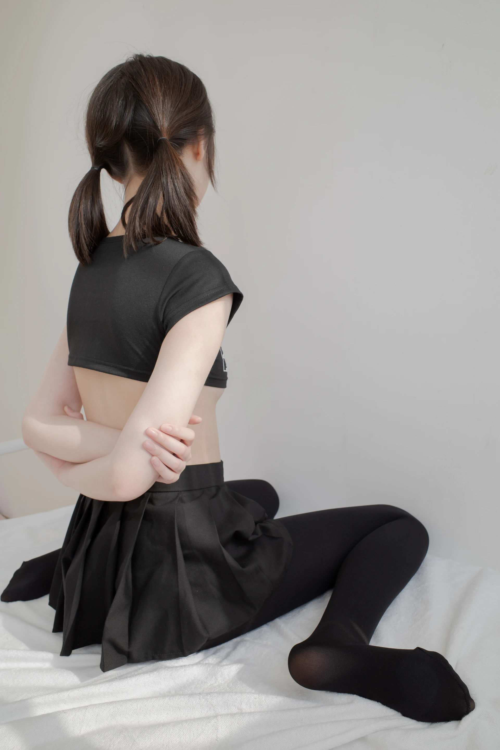 森萝财团 内部-011 双马尾黑丝JK制服 [200P1V-4.09GB]
