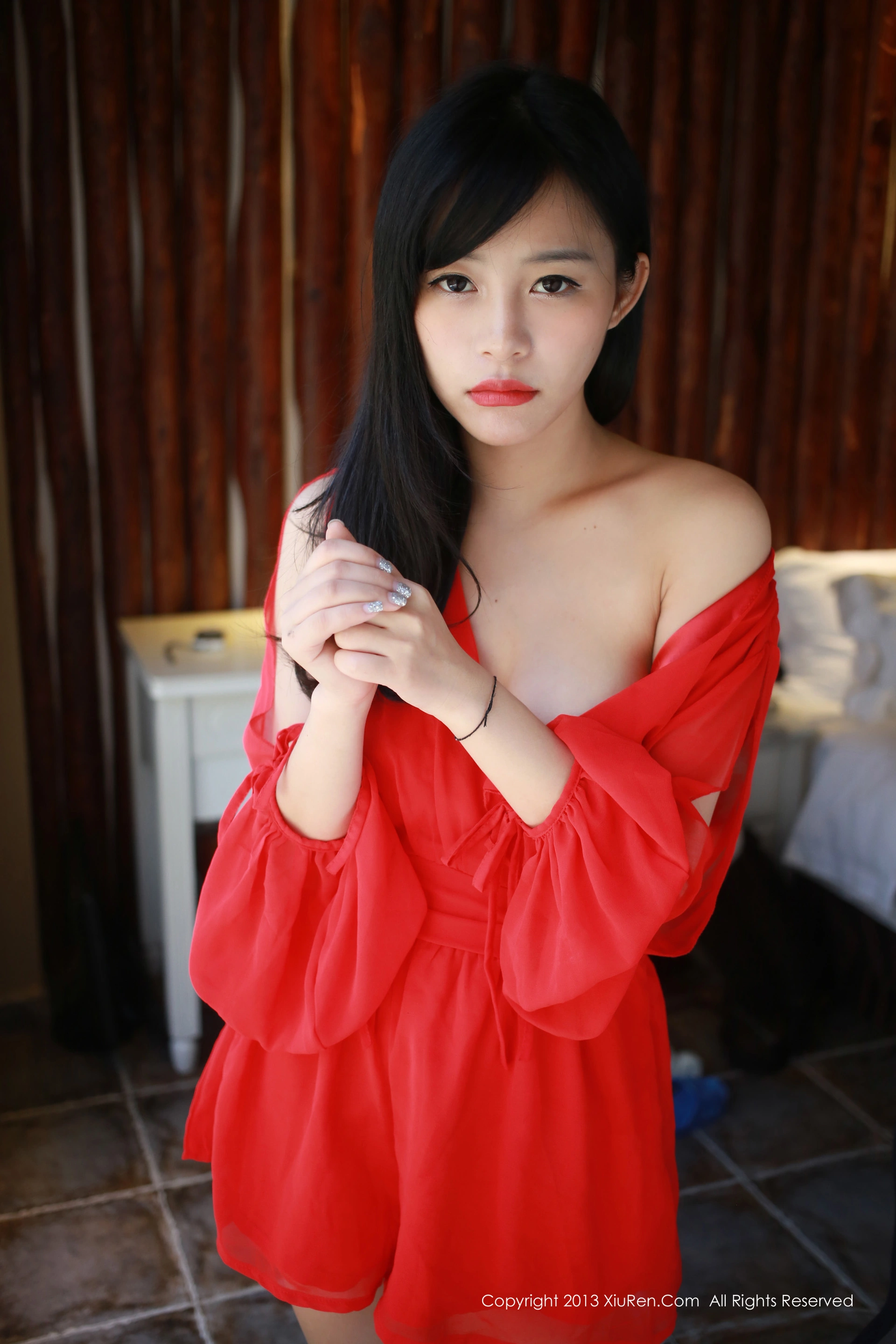 XiuRen秀人网 2013.09.10 No.007 易欣viya