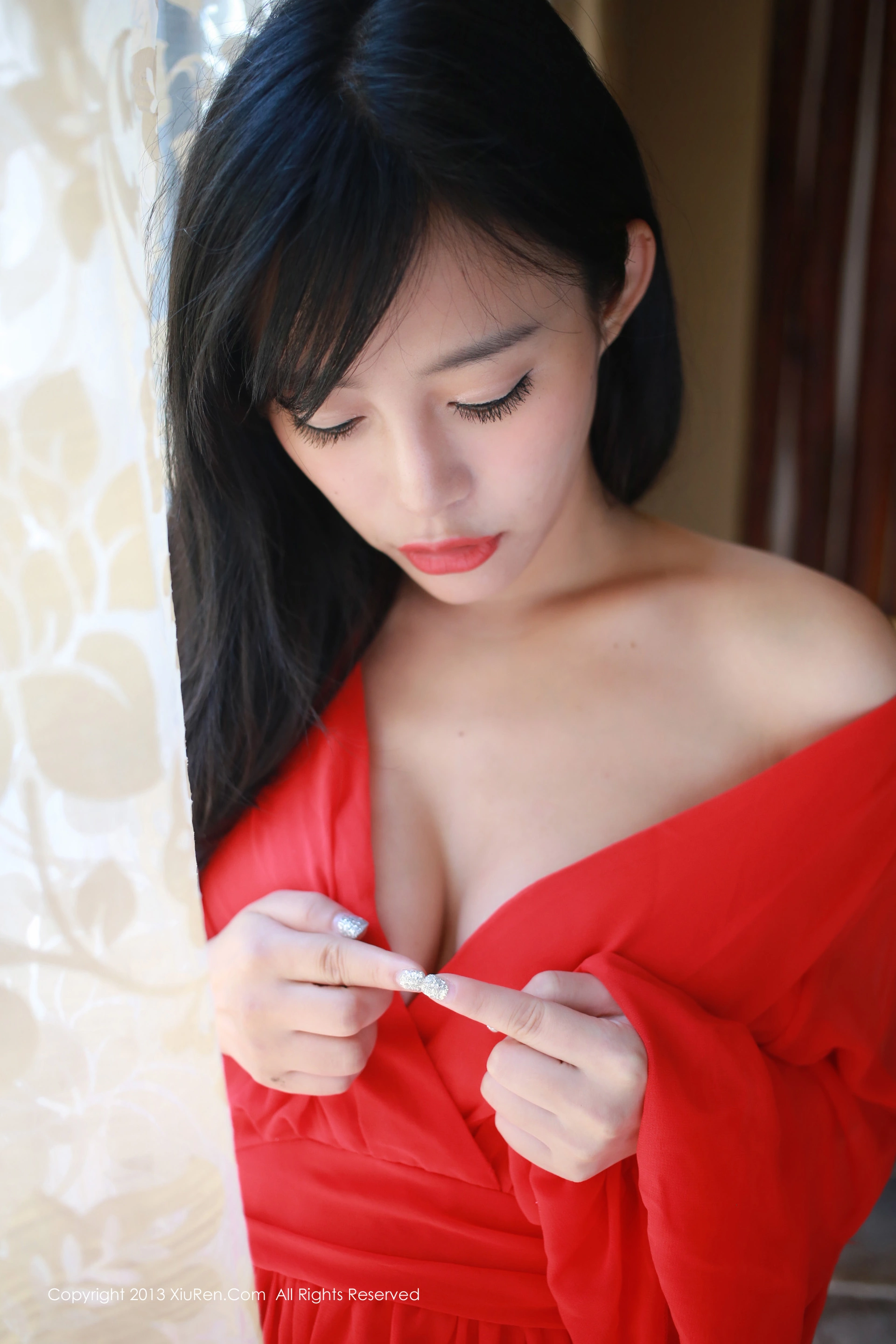 XiuRen秀人网 2013.09.10 No.007 易欣viya