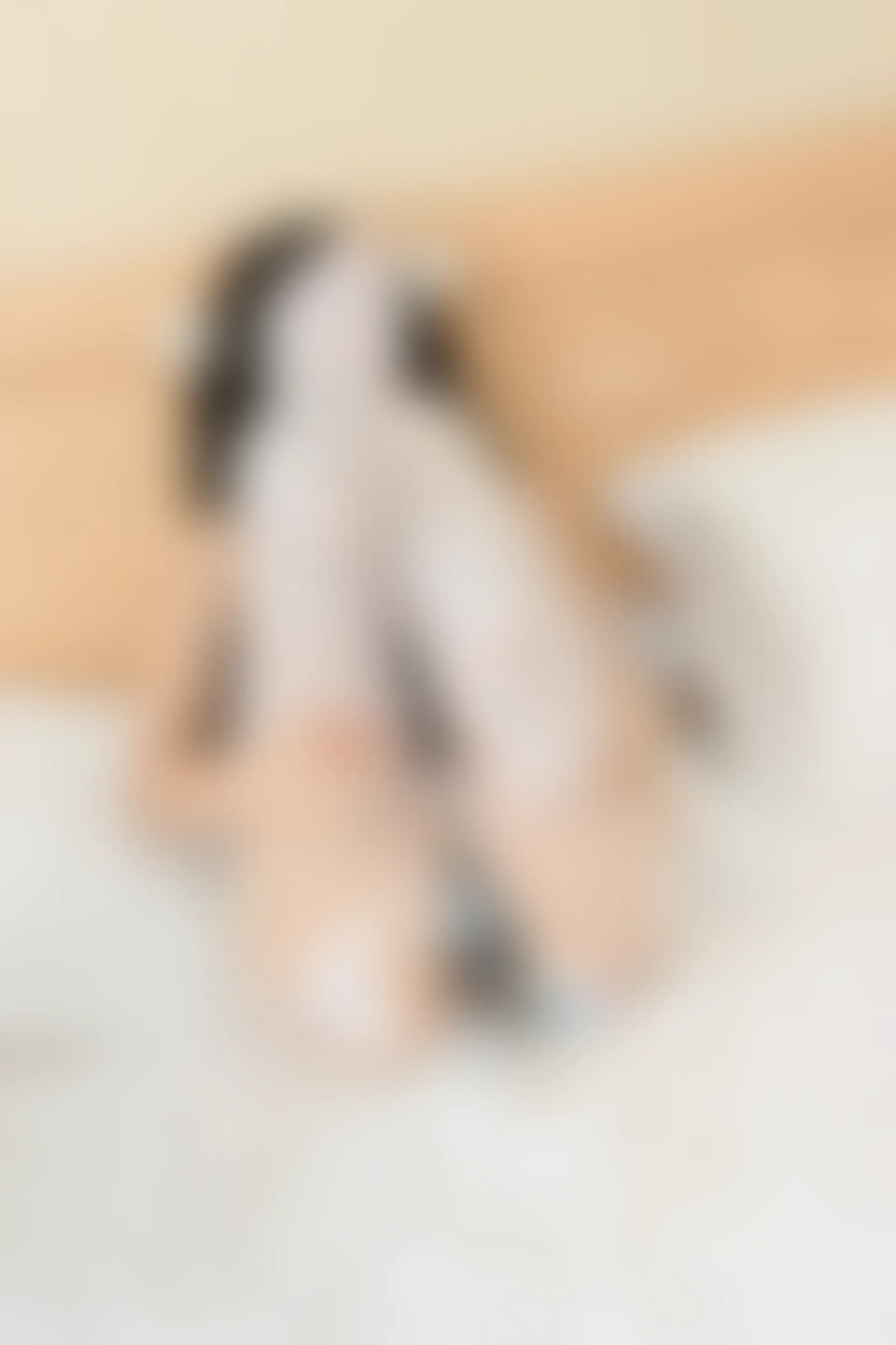 轻兰映画 SPL.011 [72P-137M]白丝, 美腿, 美足, 轻兰映画