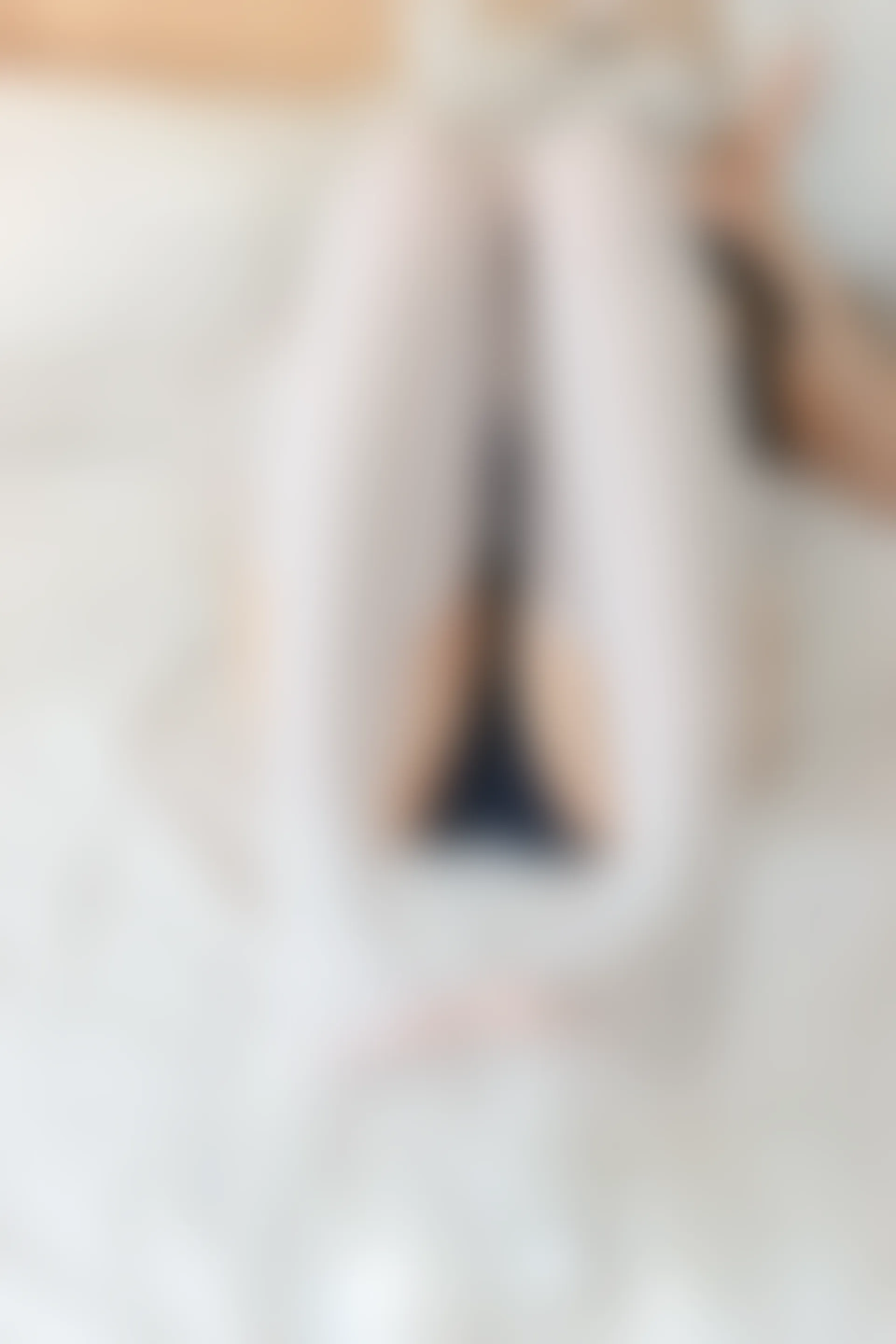 轻兰映画 SPL.011 [72P-137M]白丝, 美腿, 美足, 轻兰映画