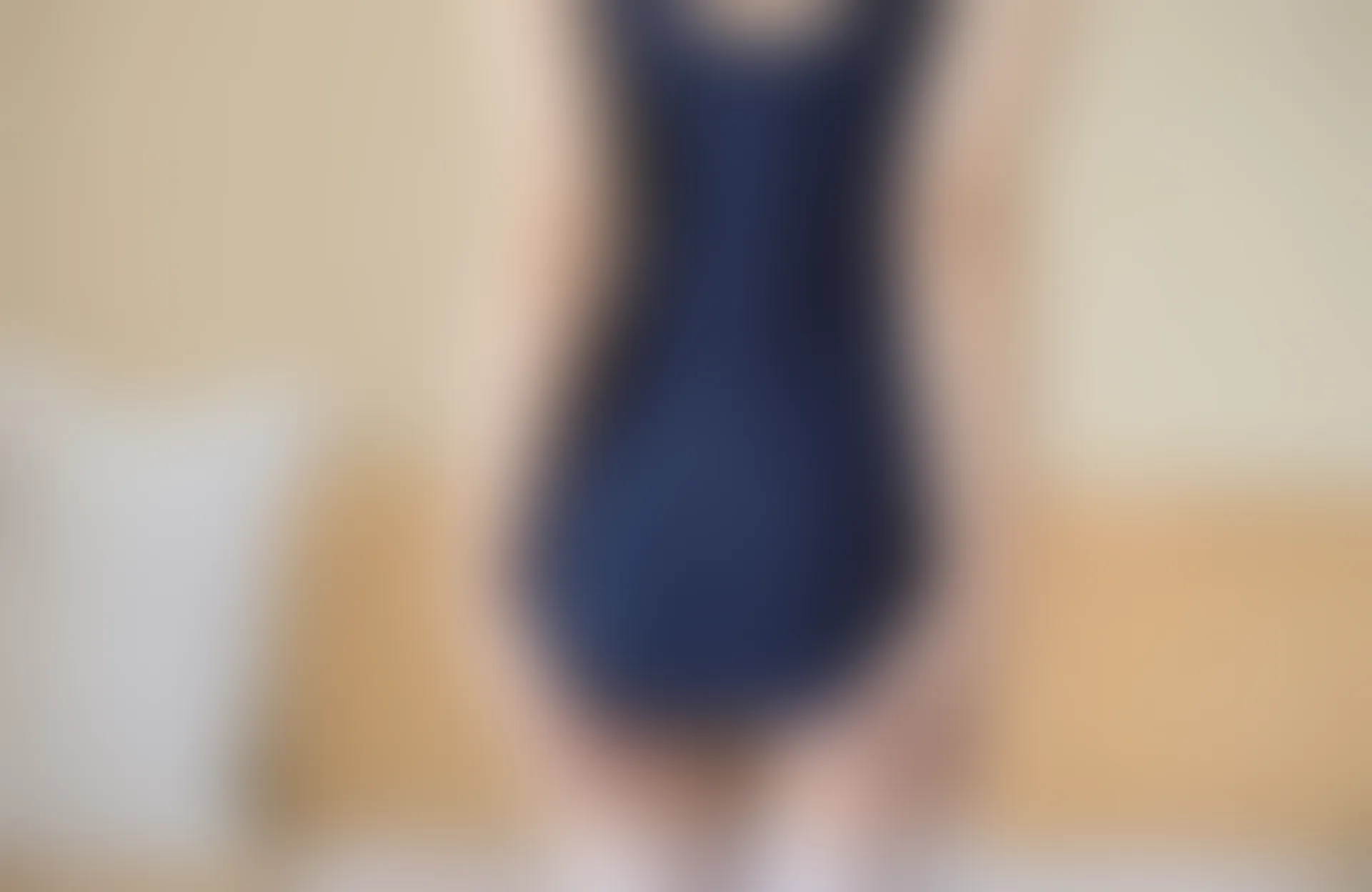 轻兰映画 SPL.011 [72P-137M]白丝, 美腿, 美足, 轻兰映画