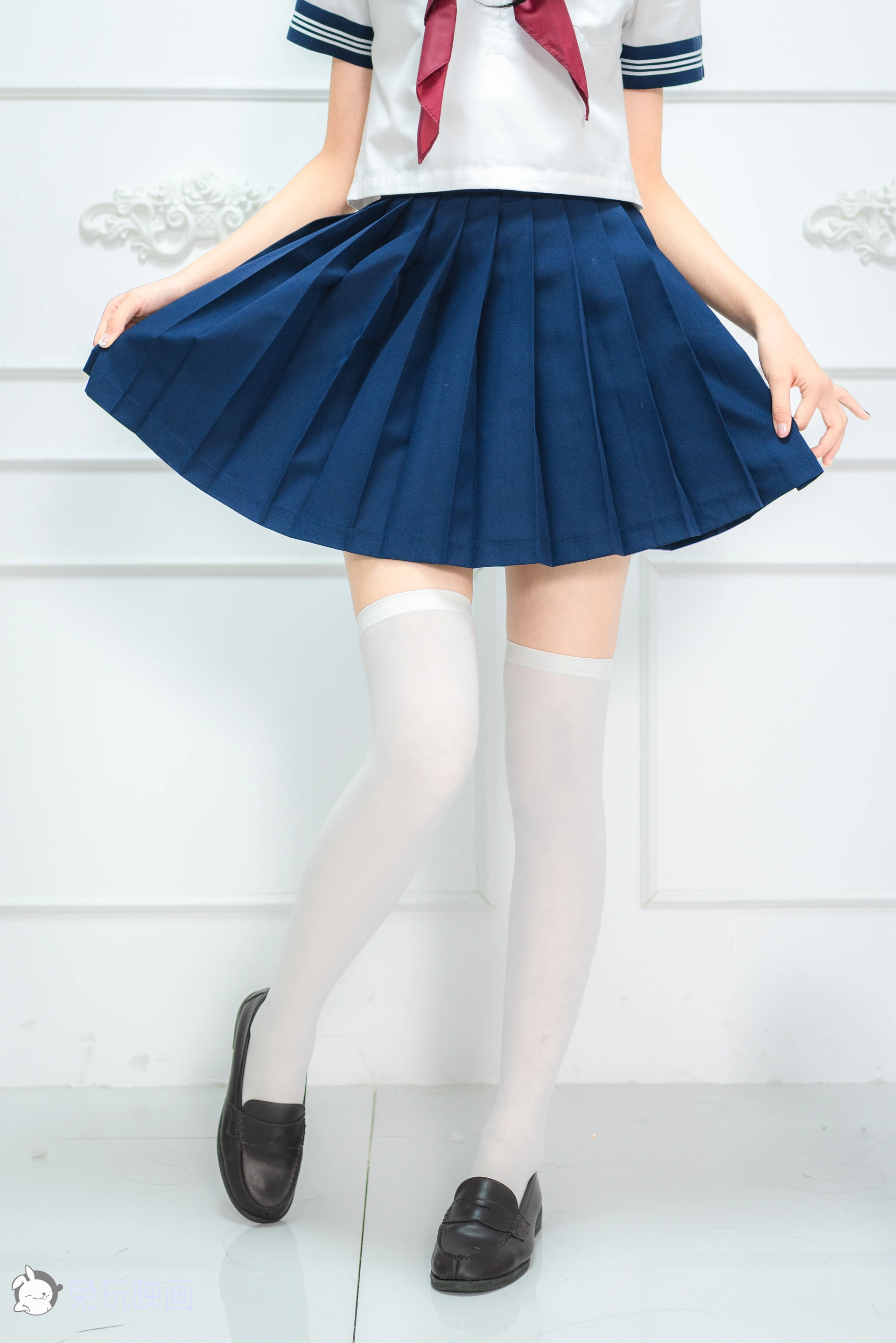 VOL.012 白丝恋歌 [44P-382MB]