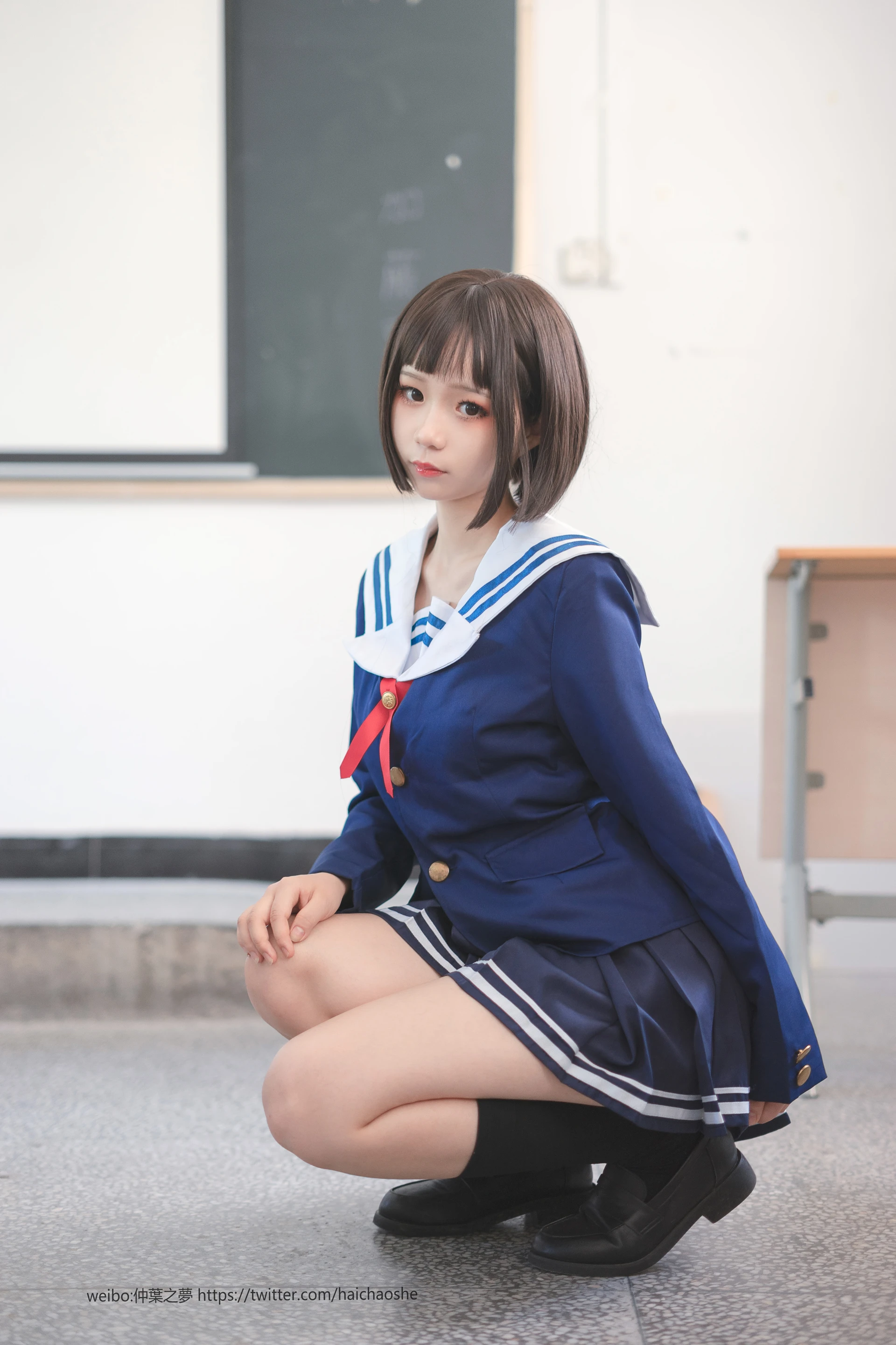 轻兰映画 Grand.013 [71P-391M]校服, 美腿, 美足, 轻兰映画, 黑丝