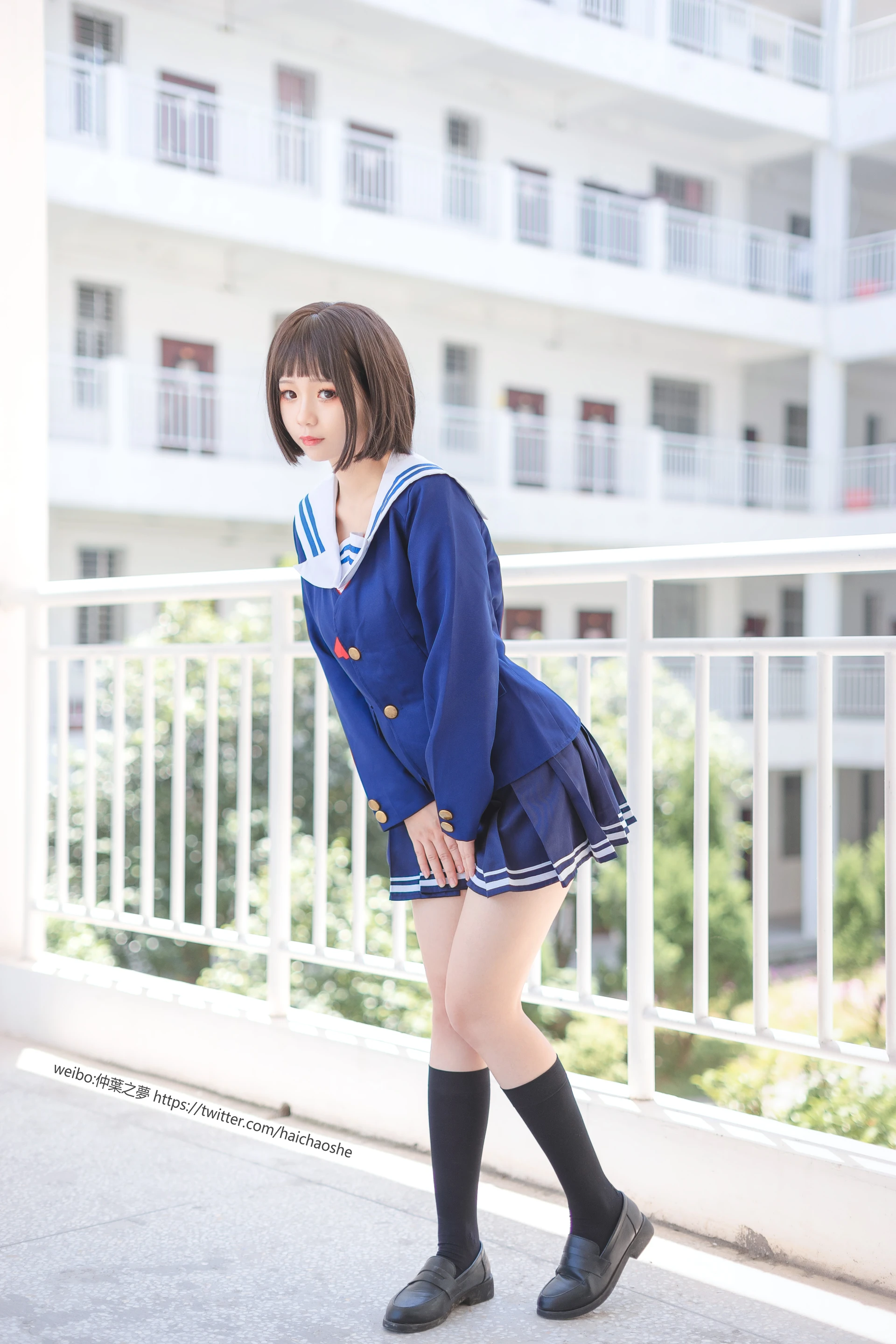 轻兰映画 Grand.013 [71P-391M]校服, 美腿, 美足, 轻兰映画, 黑丝