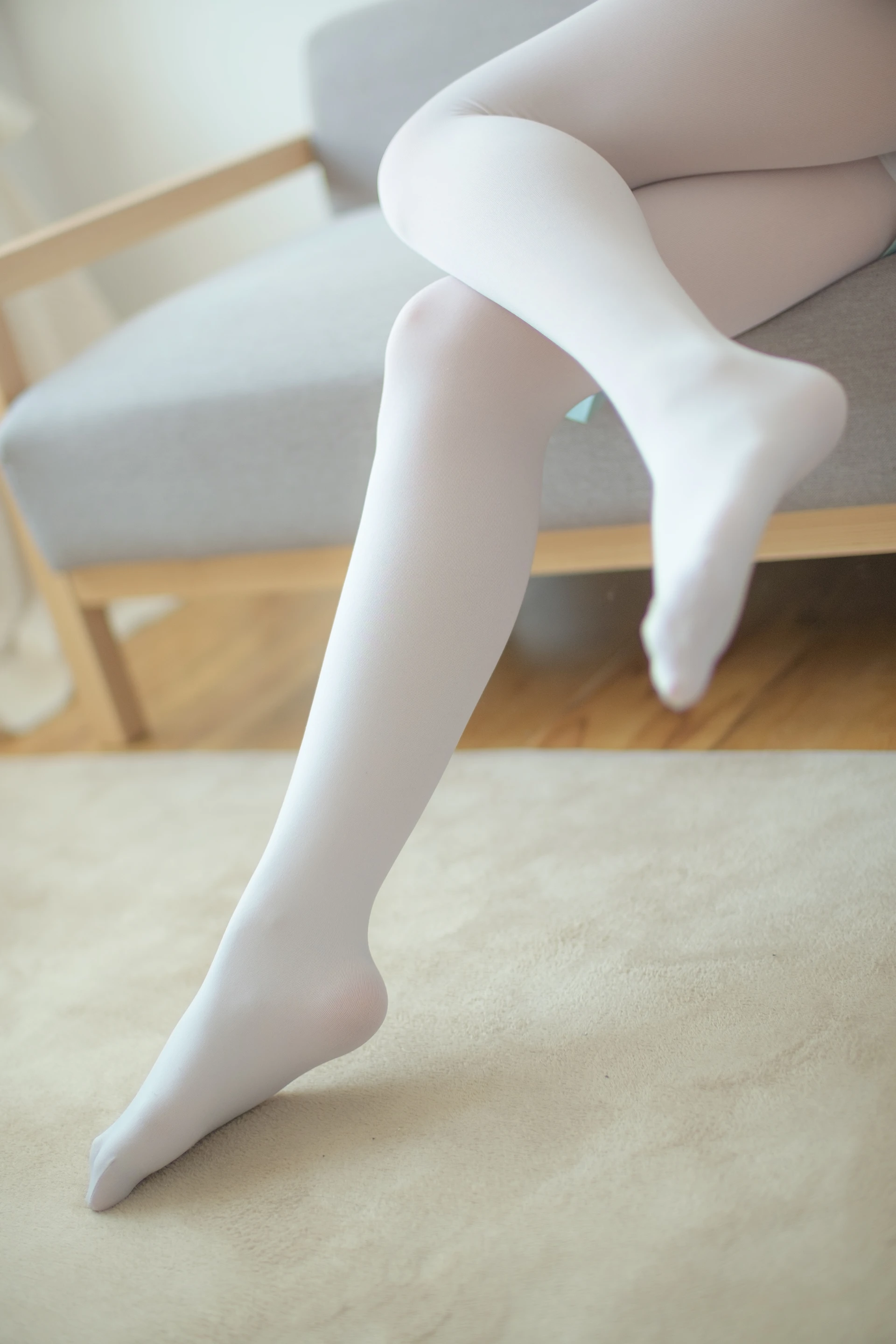森萝财团 R15-003 [94P-509M]可爱, 森萝财团, 白丝, 美腿