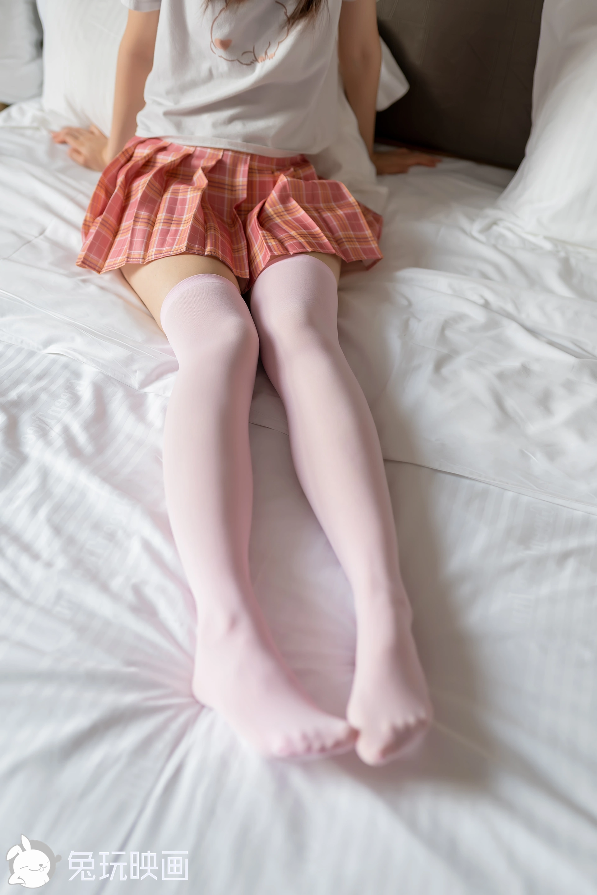 C37.003 粉粉嫩嫩 [40P-81MB]