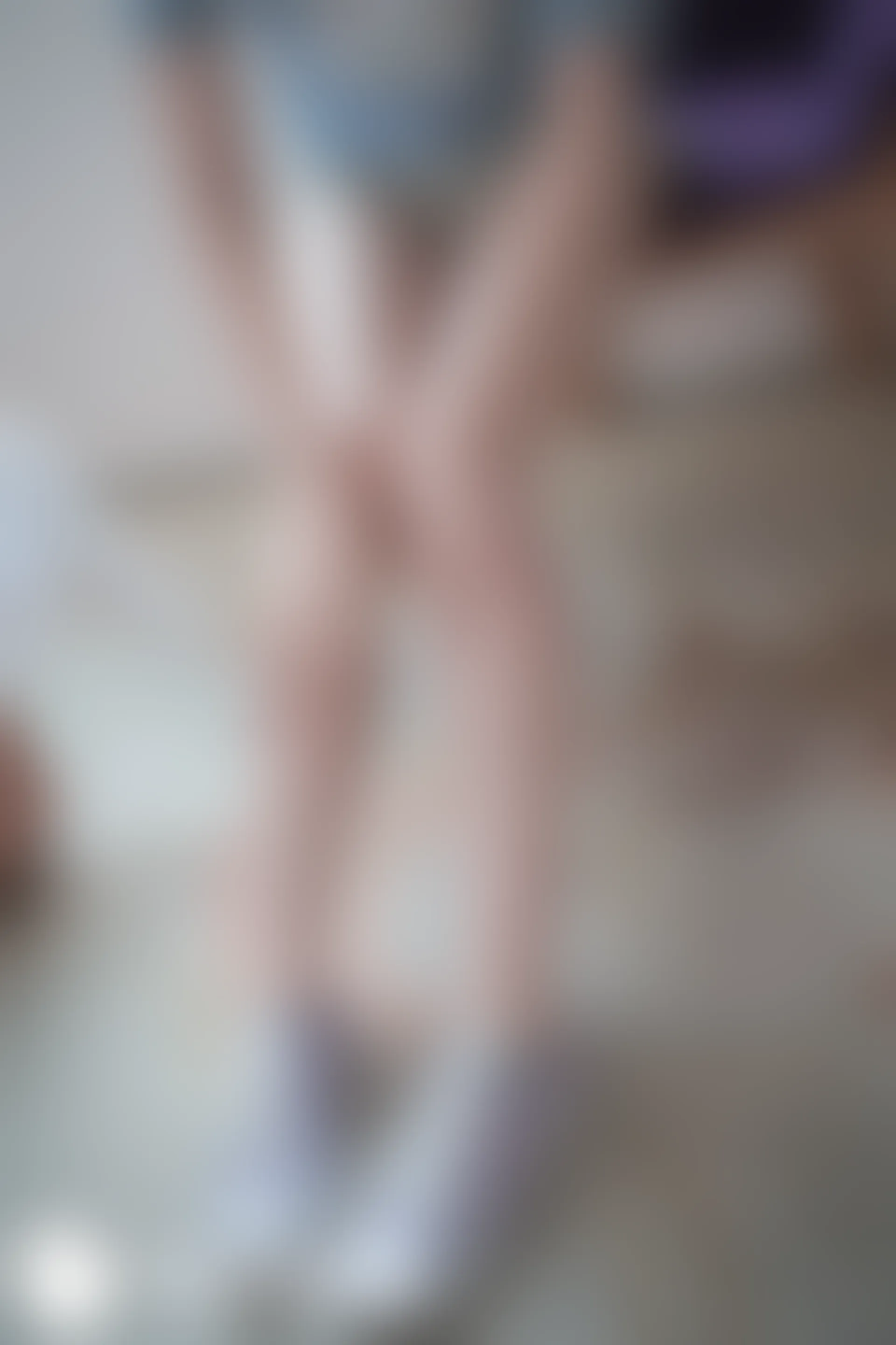 C33.005 妹妹的果腿 [40P-79MB]