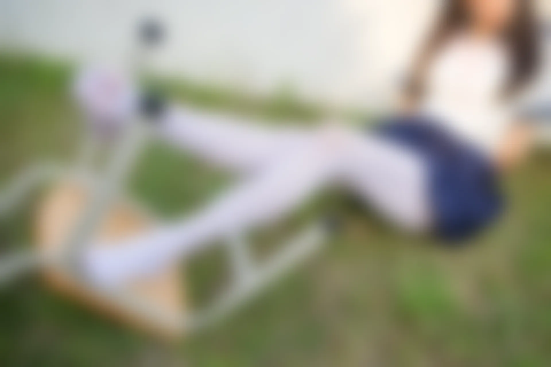 稚乖画册《单车郊游》赤西夜夜 白丝JK制服双马尾 [85P1V-3.87GB]JK制服, 双马尾, 白丝, 稚乖画册, 美腿, 美足, 赤西夜夜