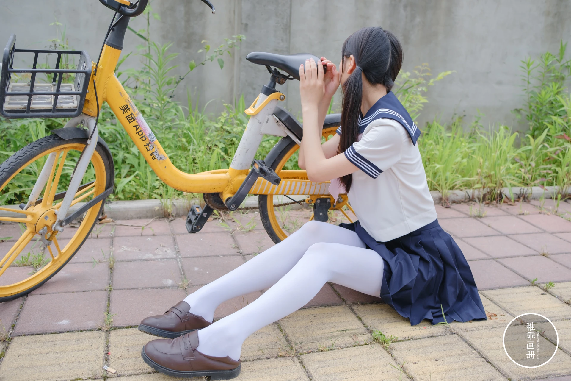 稚乖画册《单车郊游》赤西夜夜 白丝JK制服双马尾 [85P1V-3.87GB]JK制服, 双马尾, 白丝, 稚乖画册, 美腿, 美足, 赤西夜夜