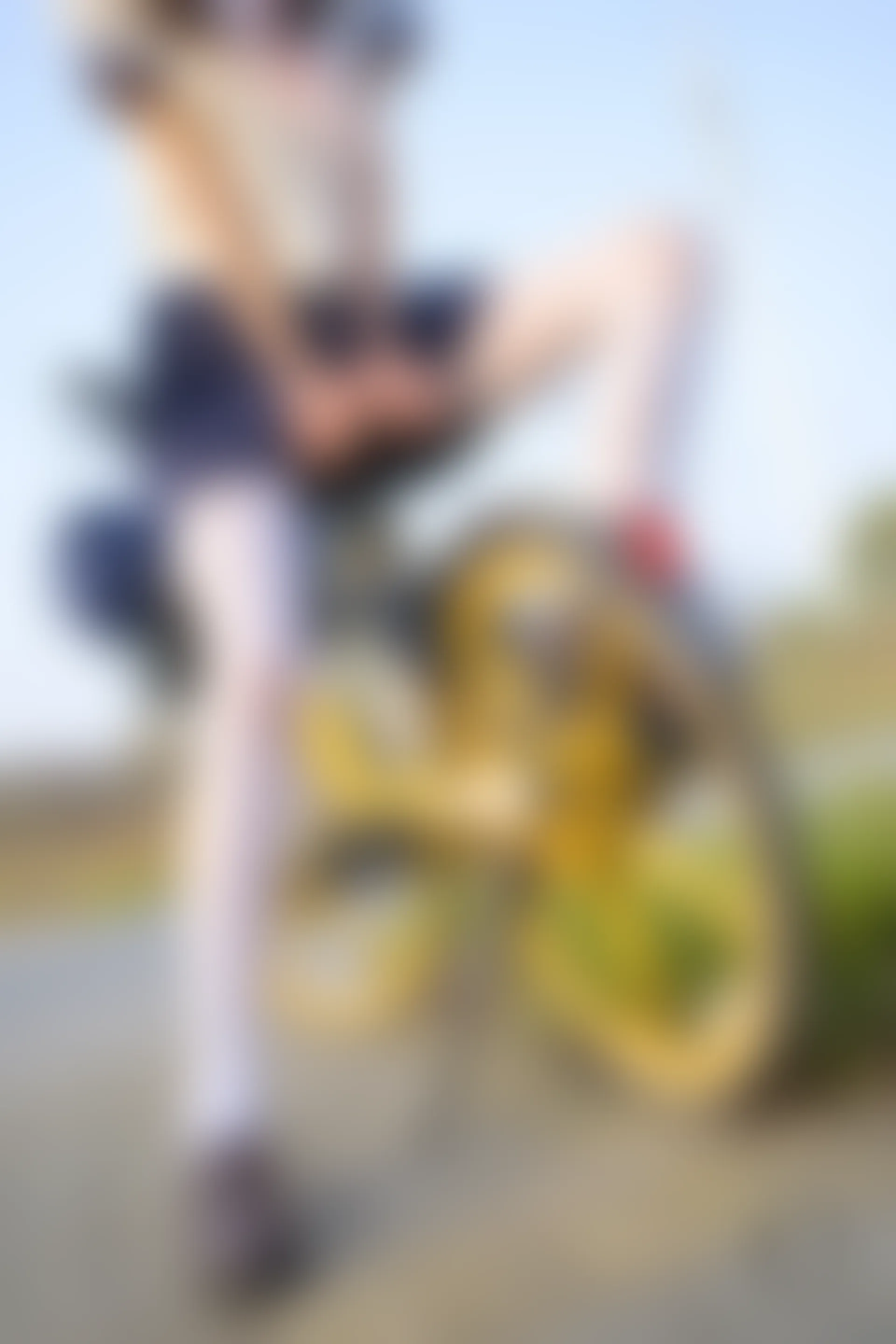 稚乖画册《单车郊游》赤西夜夜 白丝JK制服双马尾 [85P1V-3.87GB]JK制服, 双马尾, 白丝, 稚乖画册, 美腿, 美足, 赤西夜夜