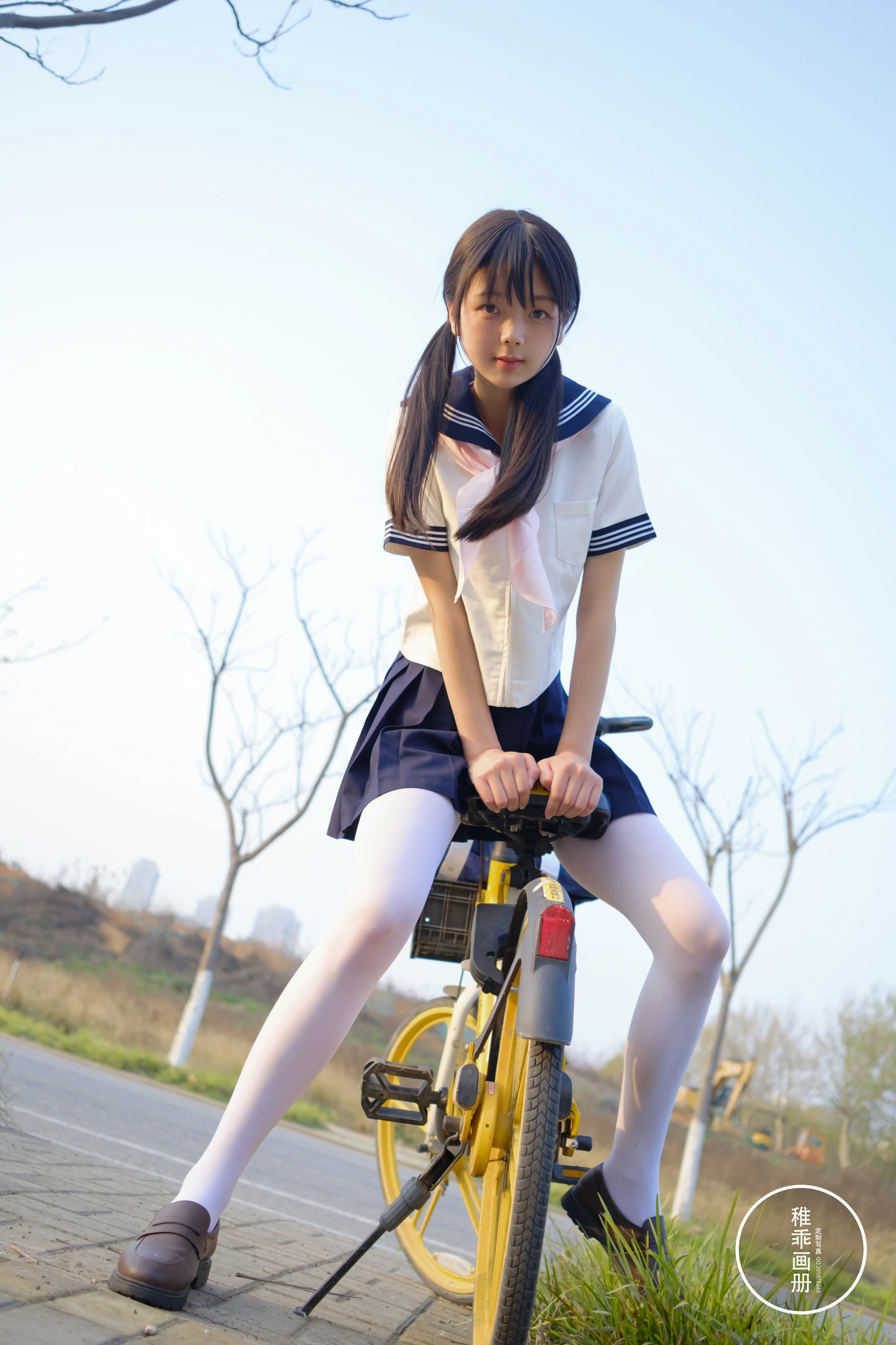 稚乖画册《单车郊游》赤西夜夜 白丝JK制服双马尾 [85P1V-3.87GB]JK制服, 双马尾, 白丝, 稚乖画册, 美腿, 美足, 赤西夜夜