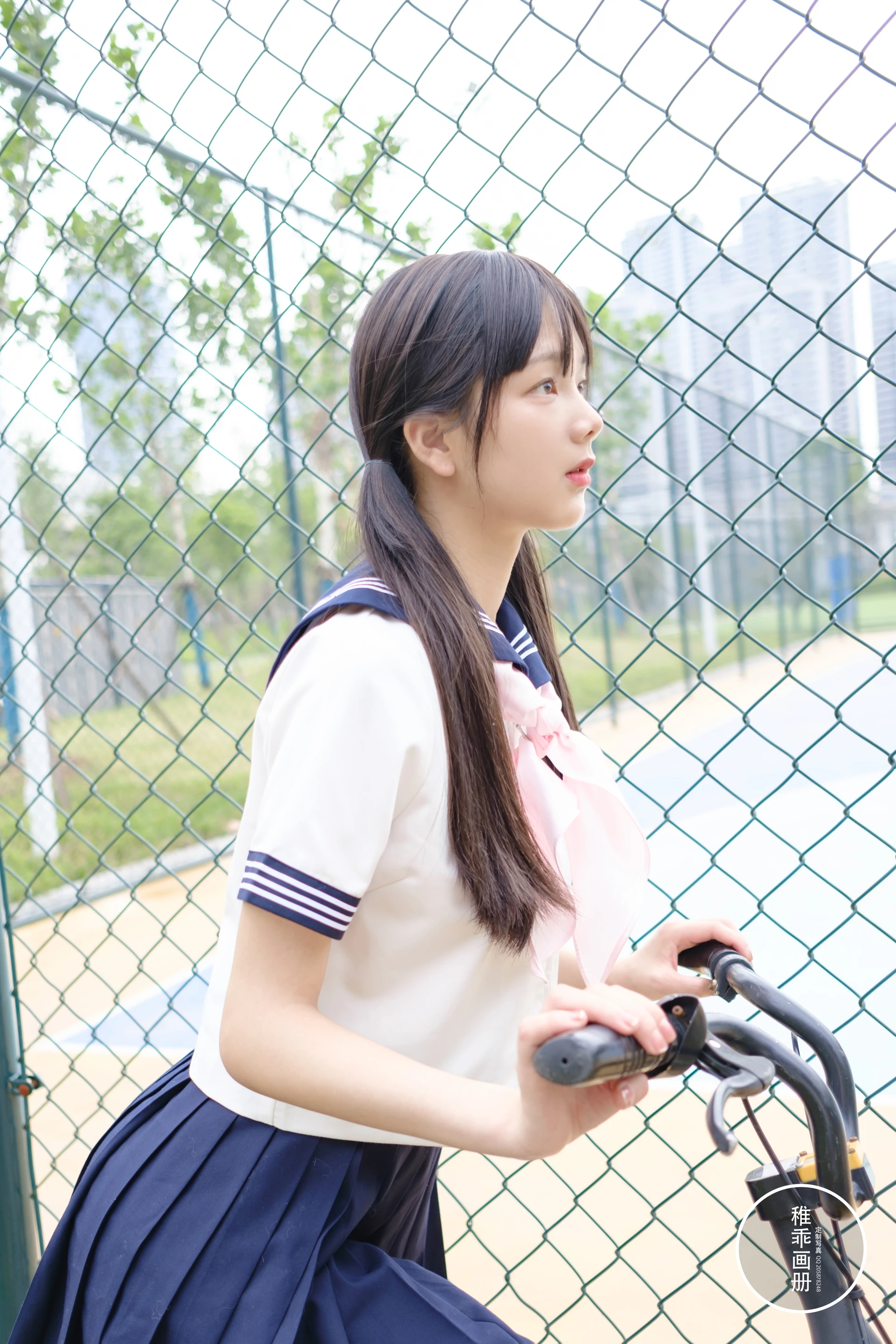 稚乖画册《单车郊游》赤西夜夜 白丝JK制服双马尾 [85P1V-3.87GB]JK制服, 双马尾, 白丝, 稚乖画册, 美腿, 美足, 赤西夜夜