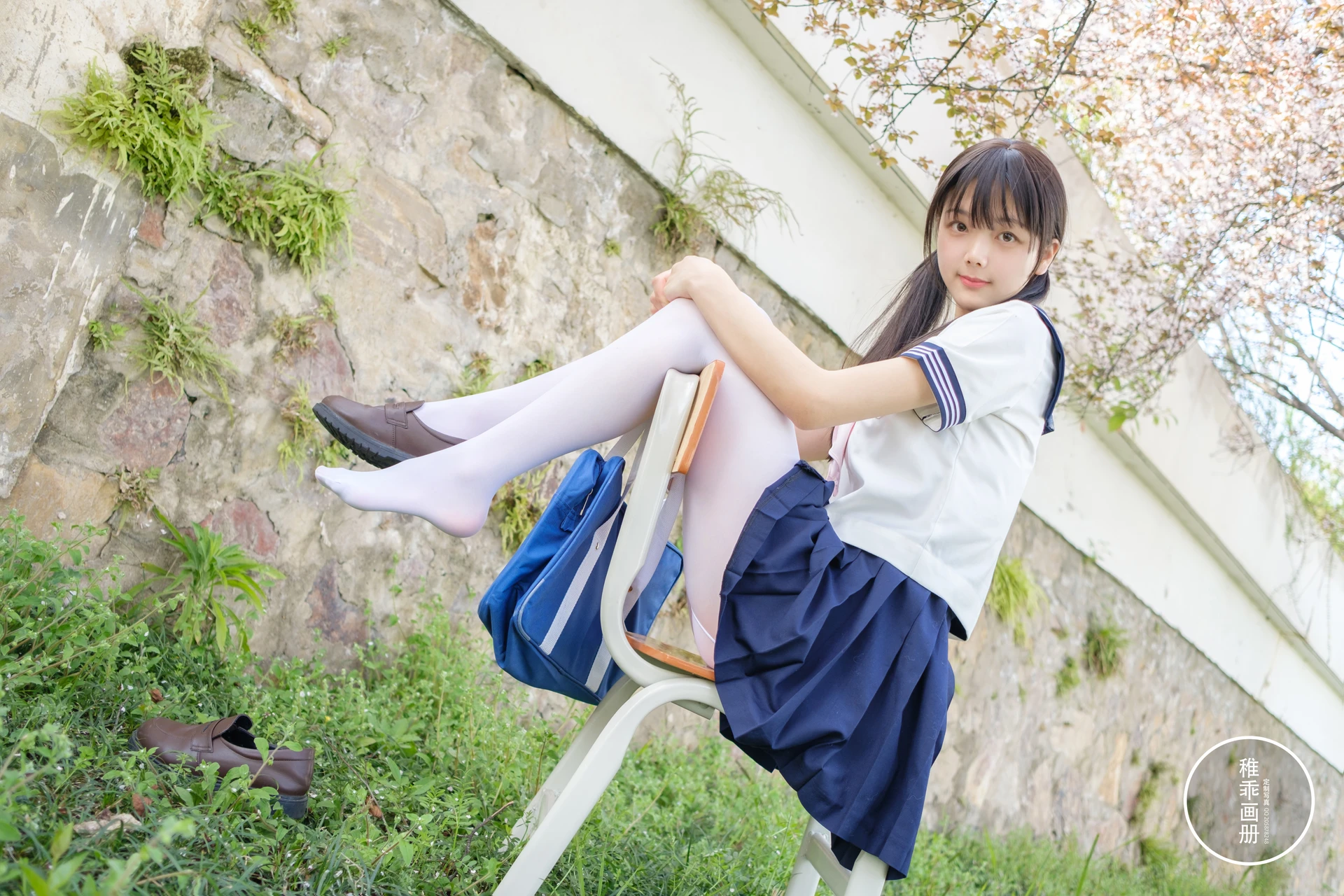 稚乖画册《单车郊游》赤西夜夜 白丝JK制服双马尾 [85P1V-3.87GB]JK制服, 双马尾, 白丝, 稚乖画册, 美腿, 美足, 赤西夜夜