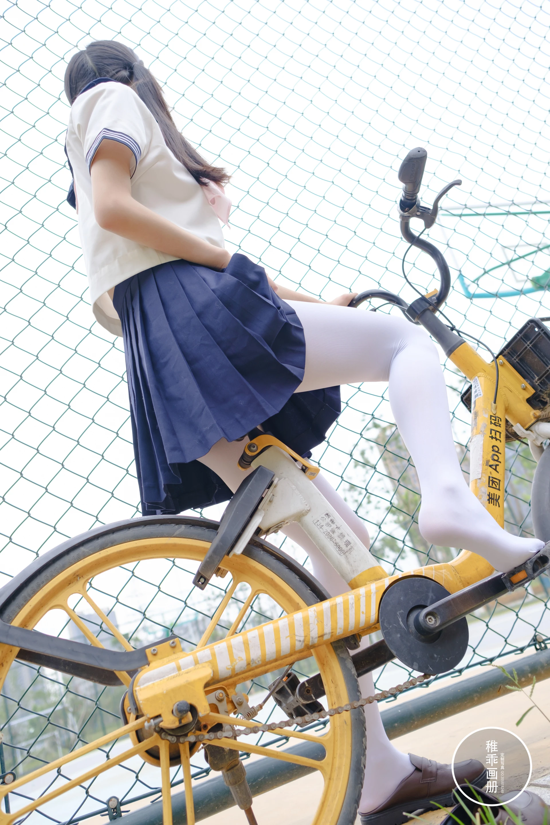 稚乖画册《单车郊游》赤西夜夜 白丝JK制服双马尾 [85P1V-3.87GB]JK制服, 双马尾, 白丝, 稚乖画册, 美腿, 美足, 赤西夜夜