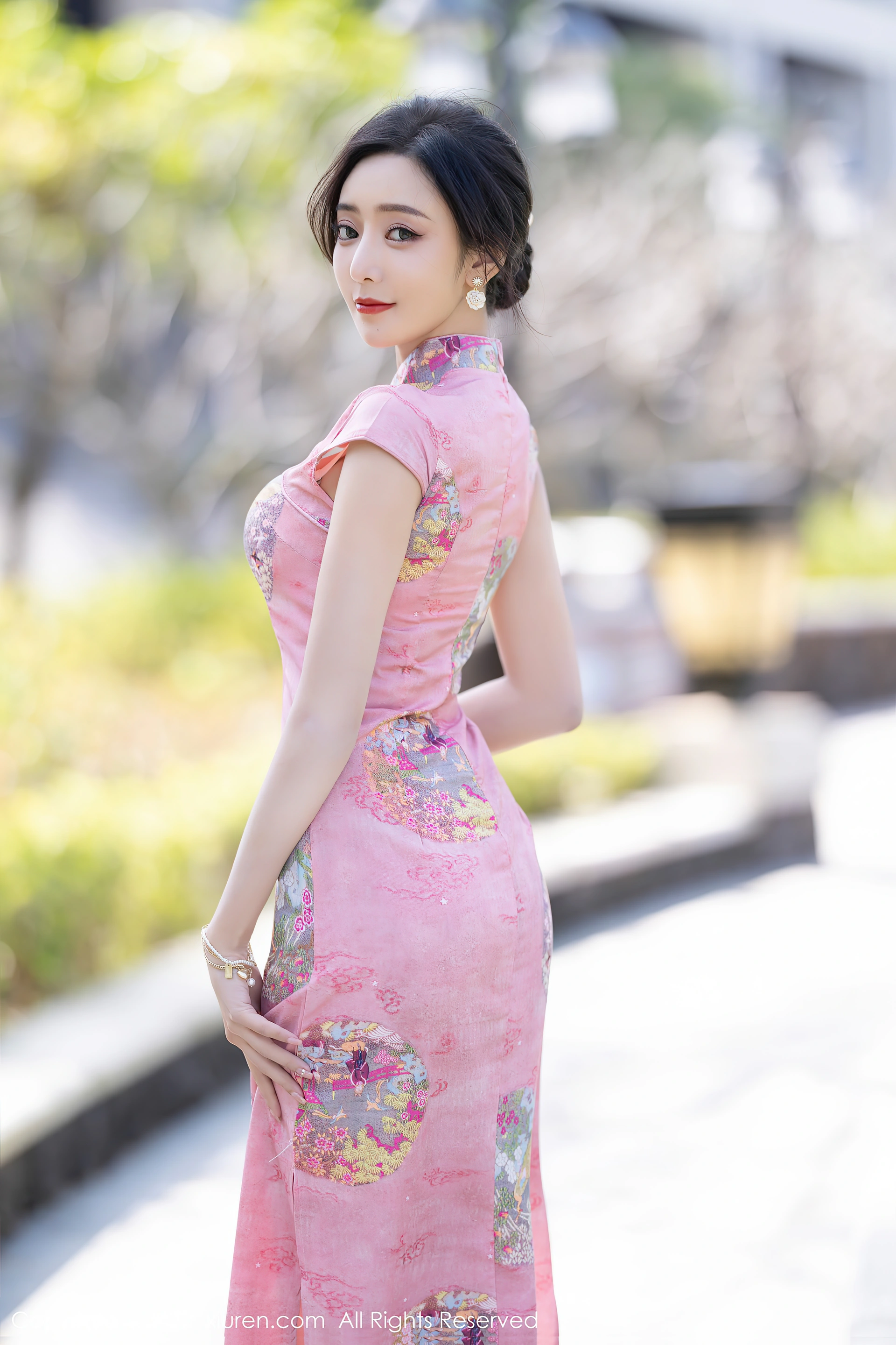 XIUREN秀人网 2022.05.13 NO.5007 王馨瑶yanni [85+1P864M]