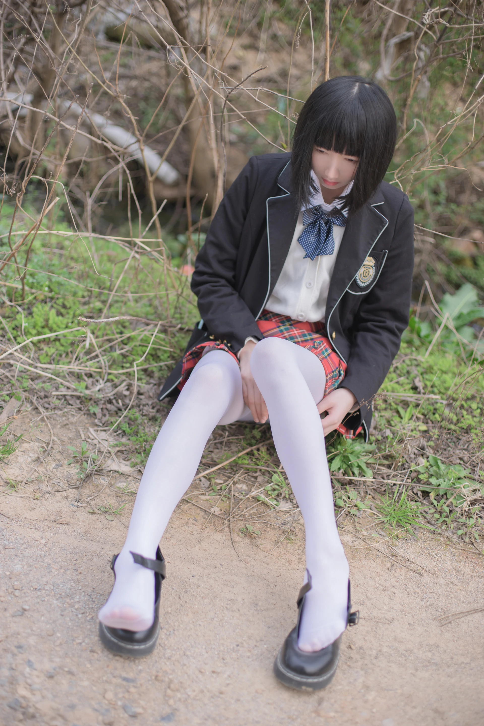 轻兰映画 VOL.016 [75P-942M]可爱, 校服, 白丝, 美腿, 美足, 轻兰映画