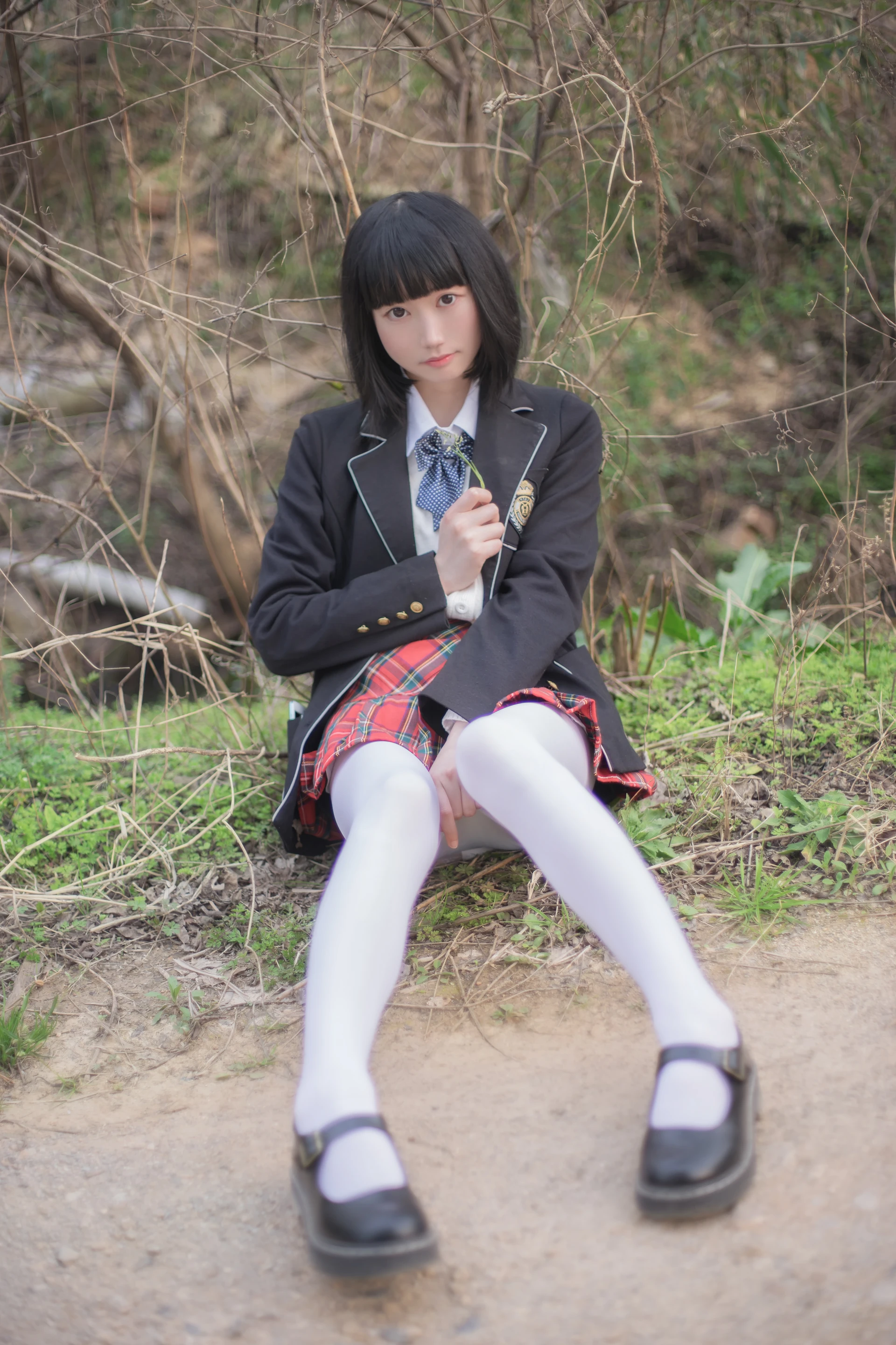 轻兰映画 VOL.016 [75P-942M]可爱, 校服, 白丝, 美腿, 美足, 轻兰映画