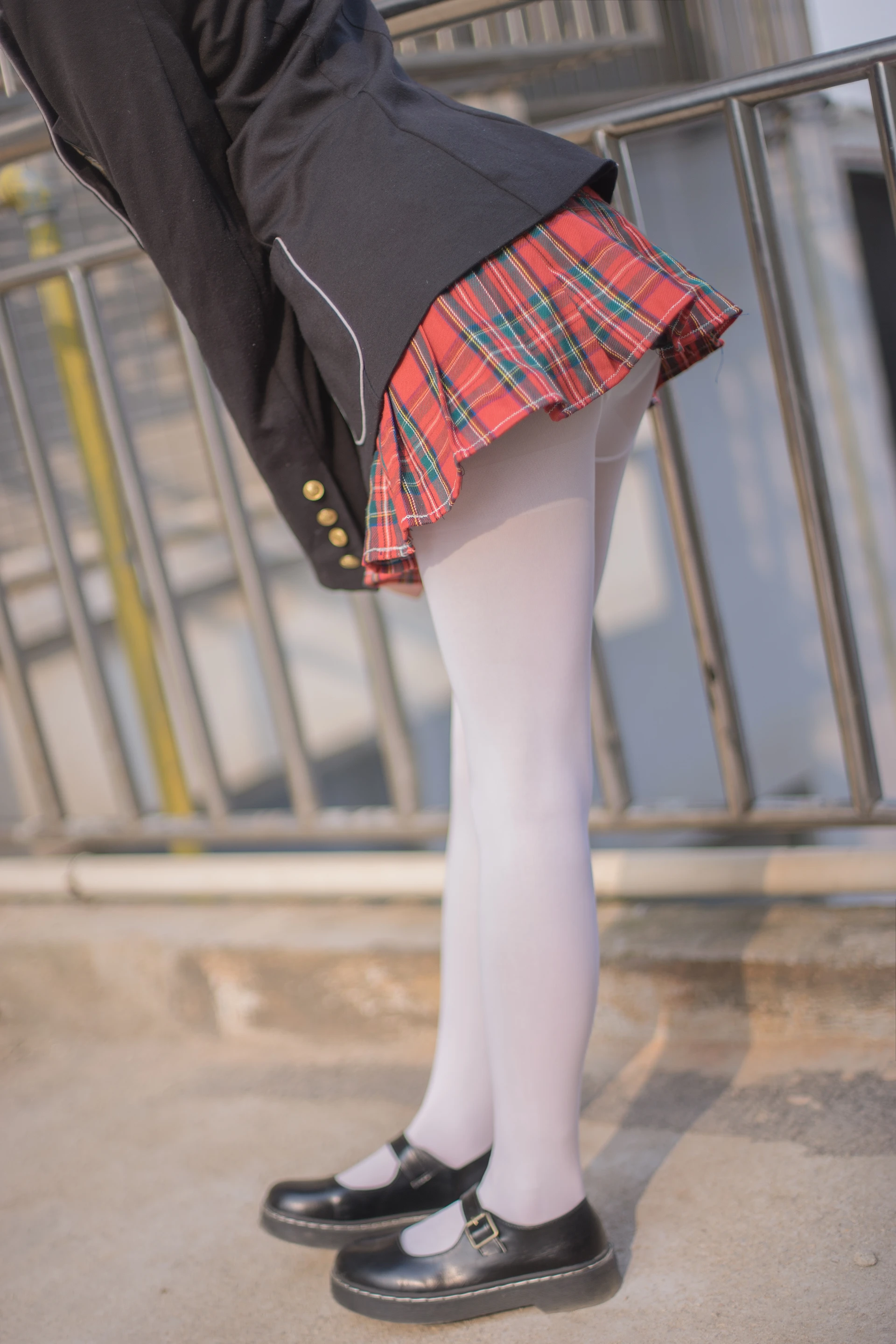 轻兰映画 VOL.016 [75P-942M]可爱, 校服, 白丝, 美腿, 美足, 轻兰映画