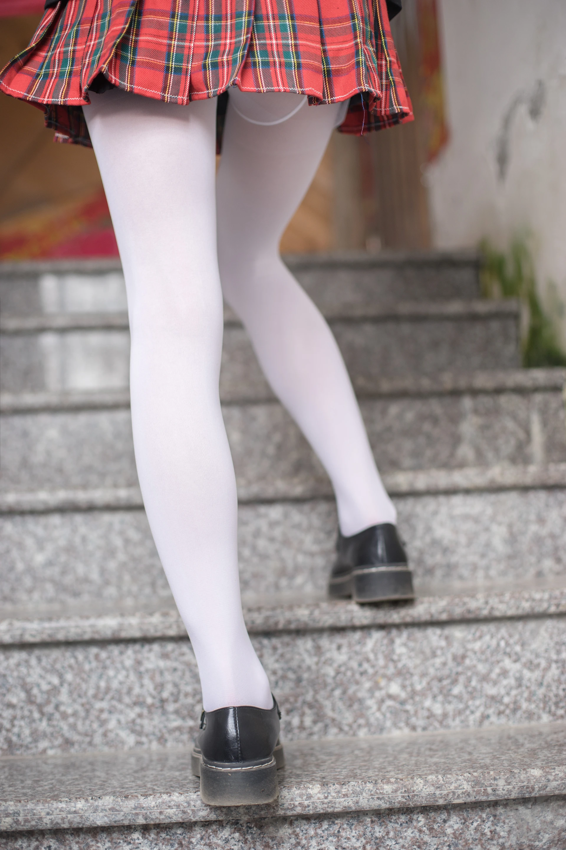 轻兰映画 VOL.016 [75P-942M]可爱, 校服, 白丝, 美腿, 美足, 轻兰映画