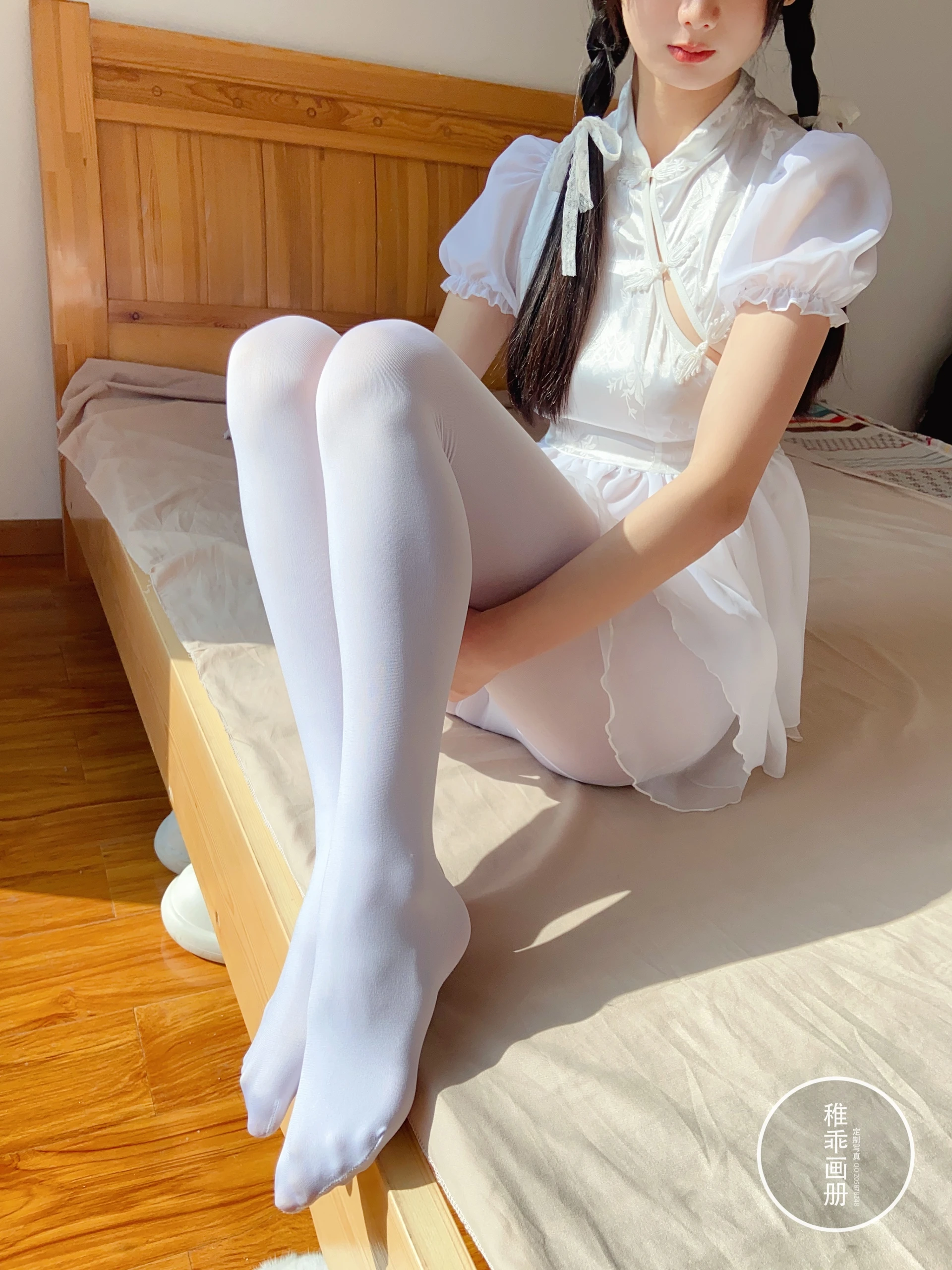 稚乖画册 赤西夜夜《嬉戏》双马尾80D白丝 [74P1V-368MB]双马尾, 白丝, 稚乖画册, 美腿, 美足, 赤西夜夜