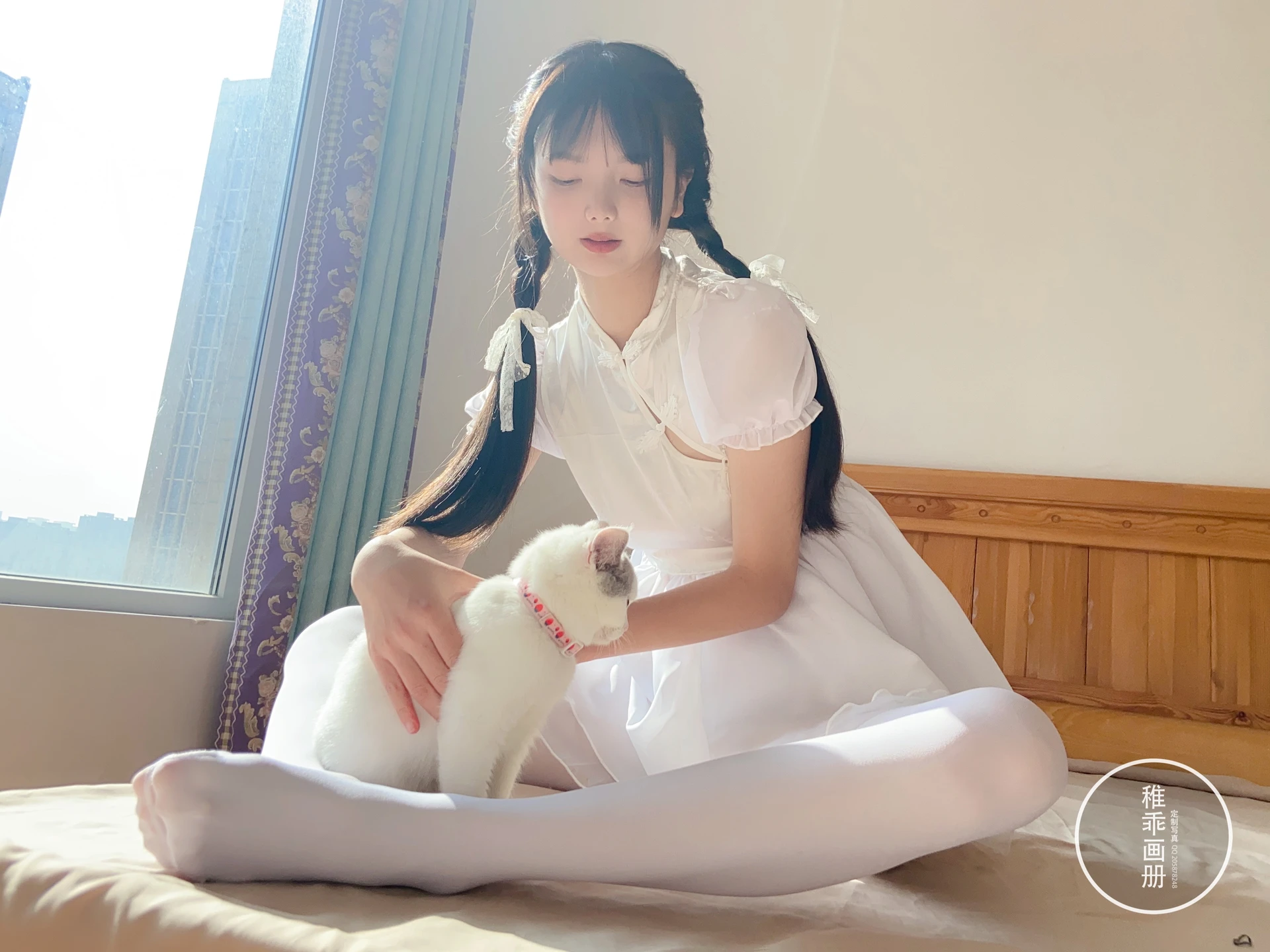 稚乖画册 赤西夜夜《嬉戏》双马尾80D白丝 [74P1V-368MB]双马尾, 白丝, 稚乖画册, 美腿, 美足, 赤西夜夜