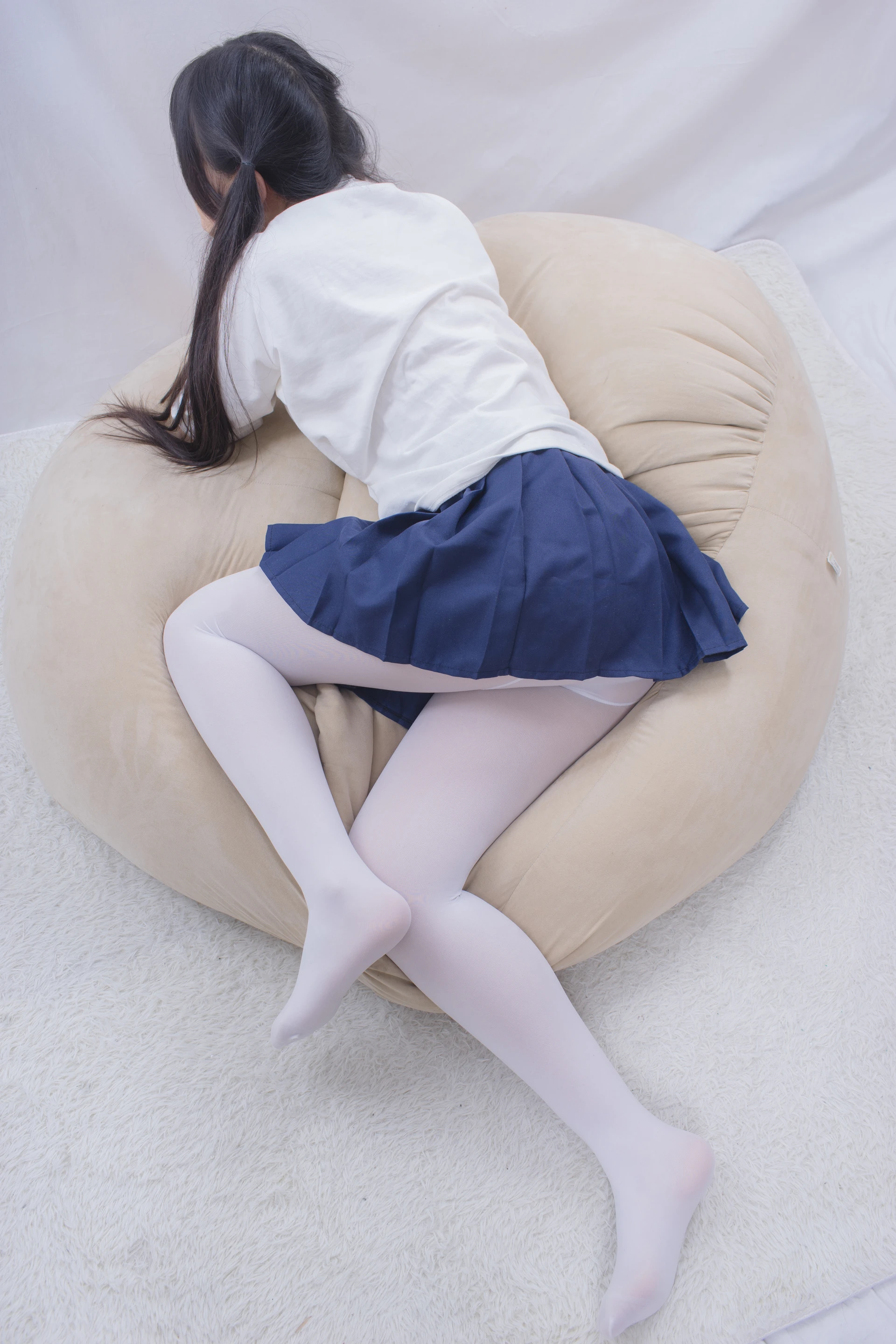 轻兰映画 VOL.009 [62P-528M]白丝, 美腿, 美足, 轻兰映画