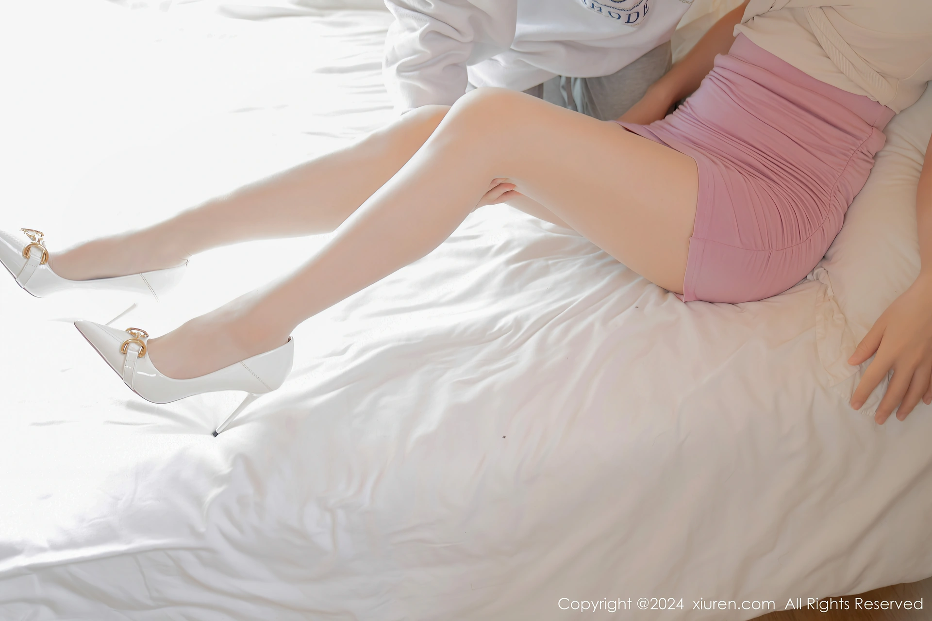 XIUREN秀人网 2024.02.20 NO.8112 波巧酱[85+1P／716MB]