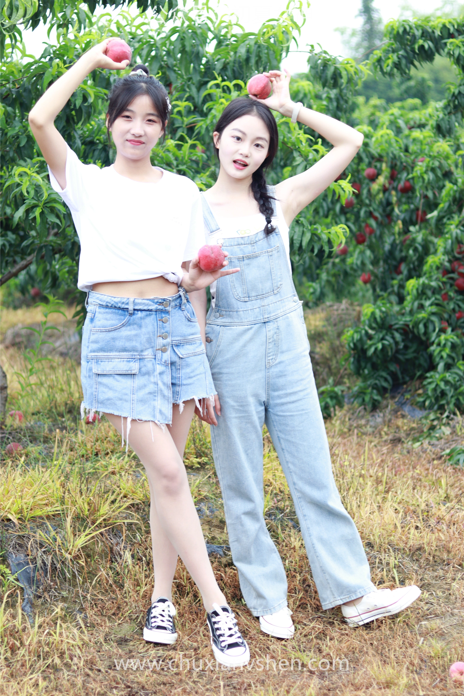 初夏女神 NO.055 双双&点点 桃园姐妹[172P+1V／6.33GB]