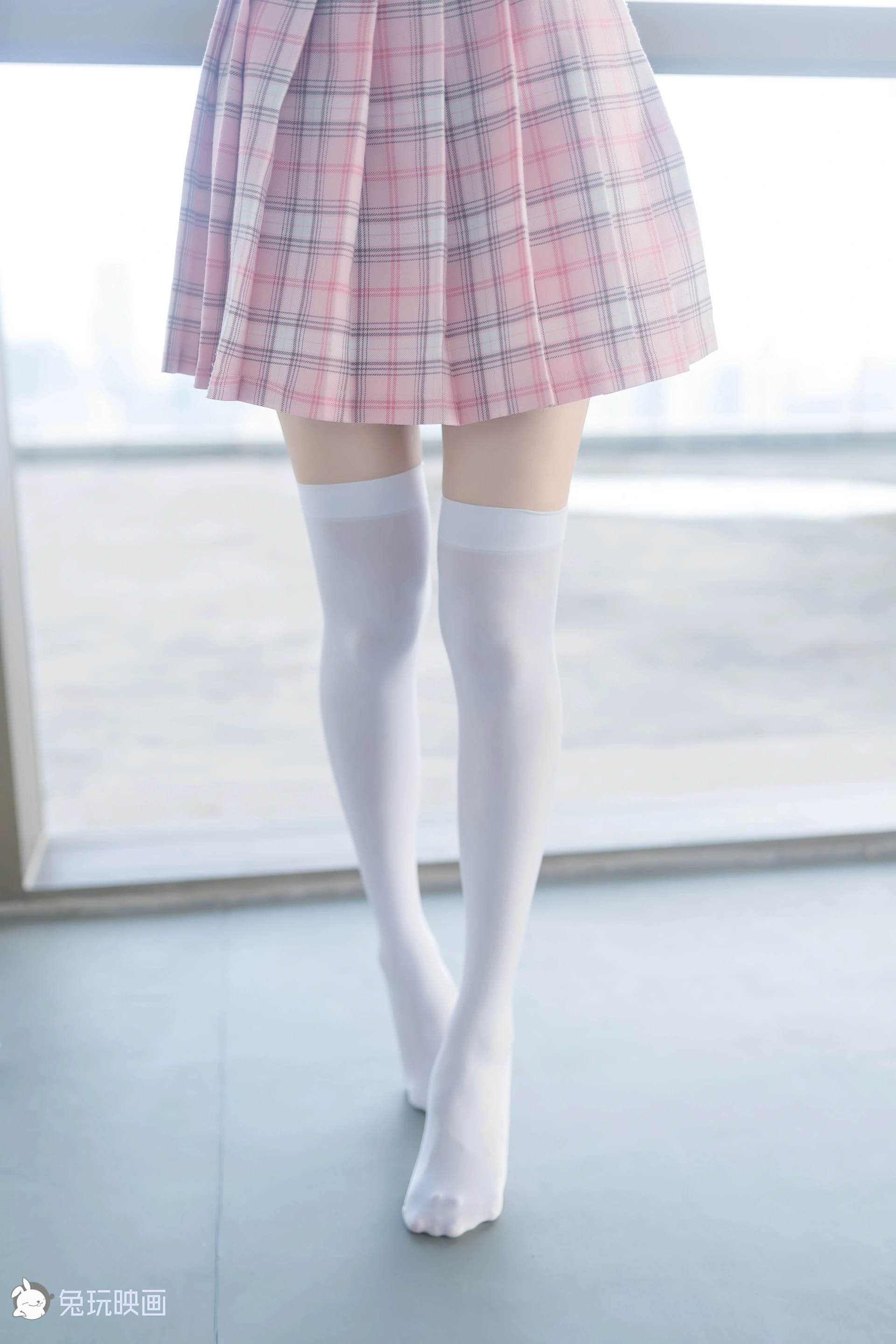 C04.003 粉嫩嫩 [41P-68MB]