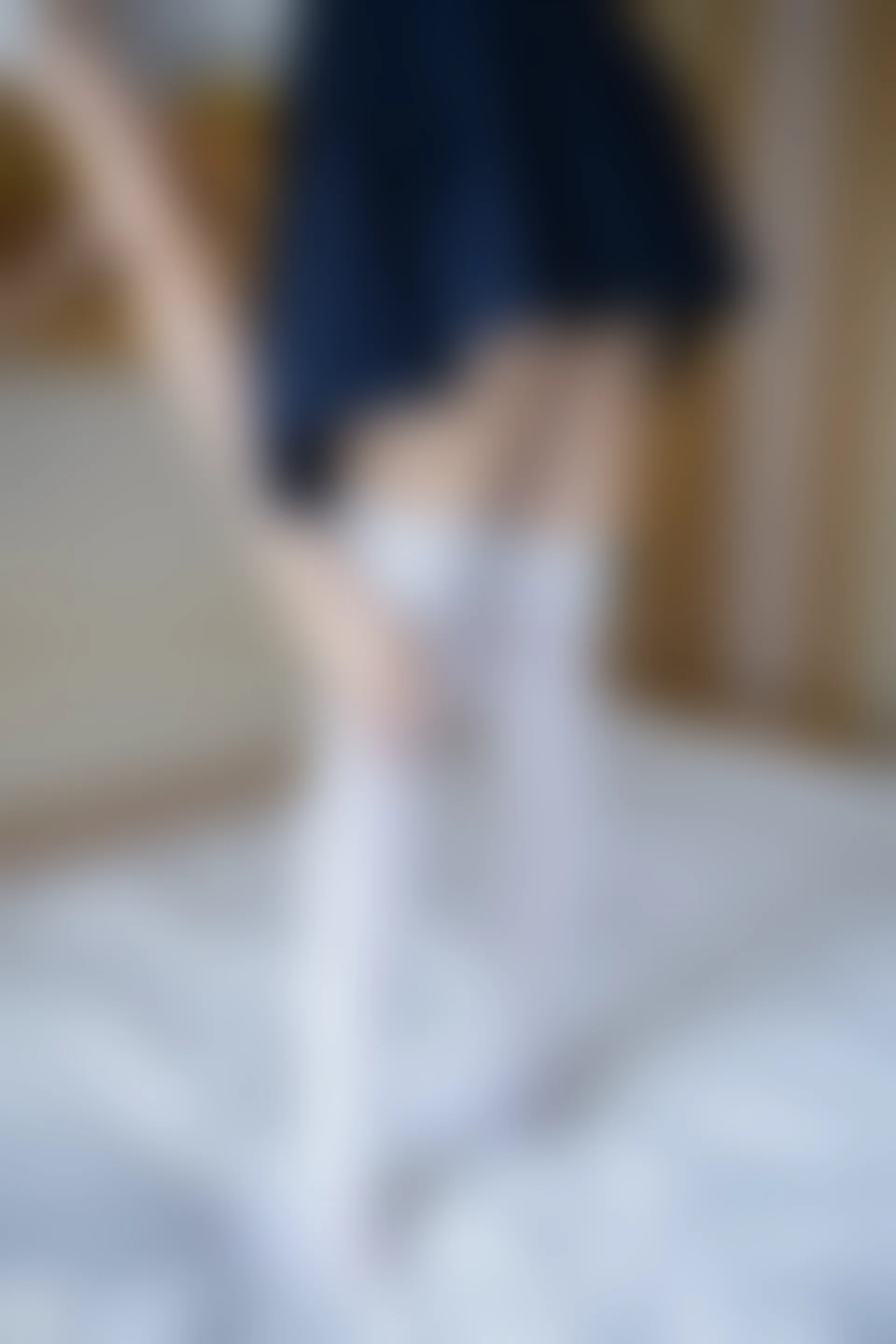 C20.004 短裙白丝 [38P-67MB]