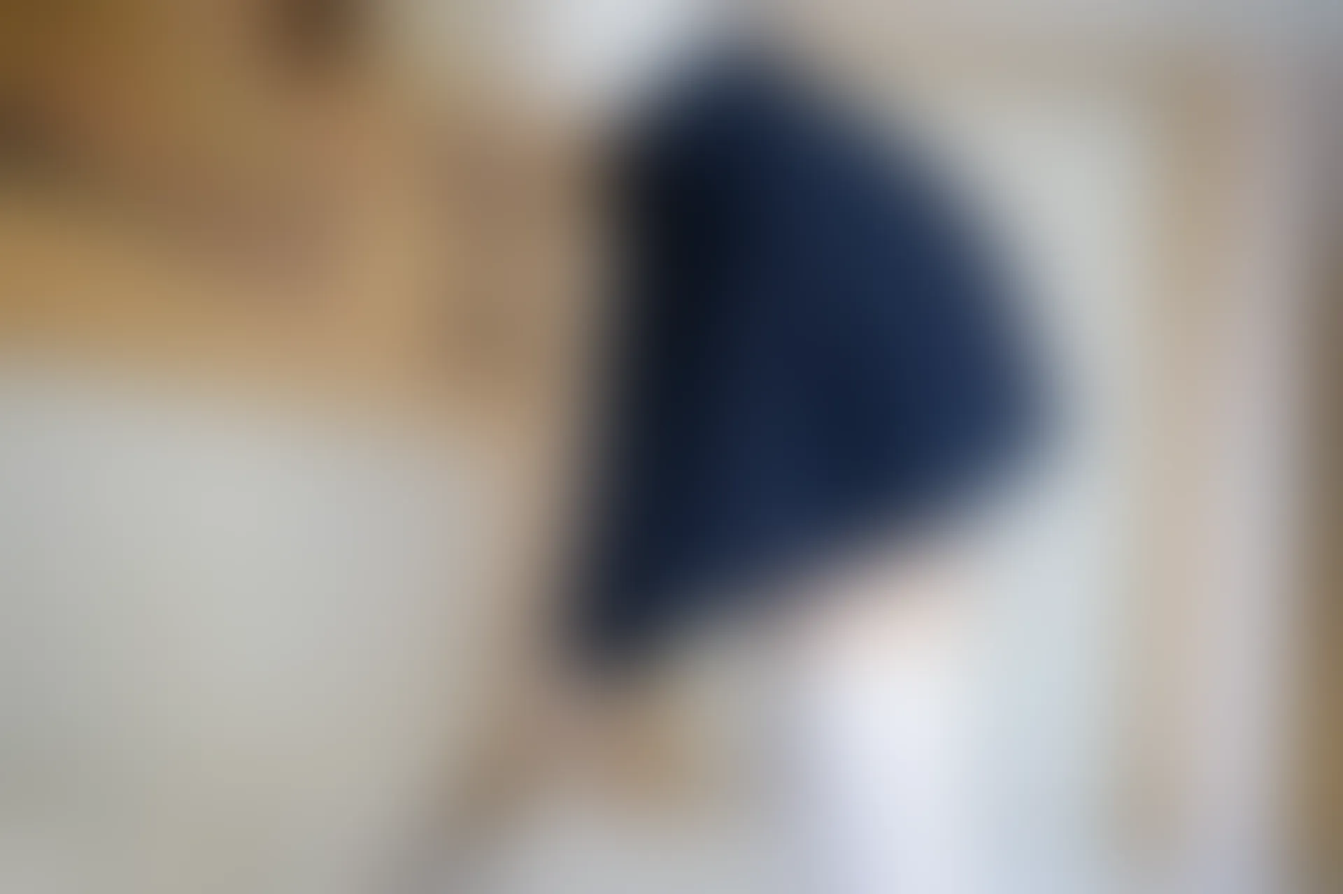 C20.004 短裙白丝 [38P-67MB]