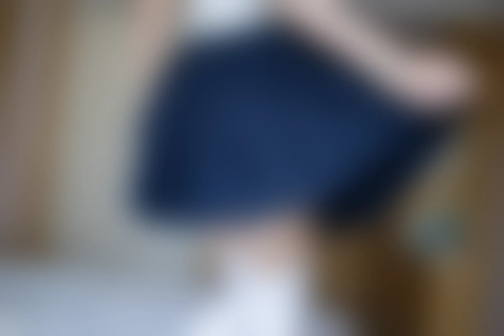 C20.004 短裙白丝 [38P-67MB]
