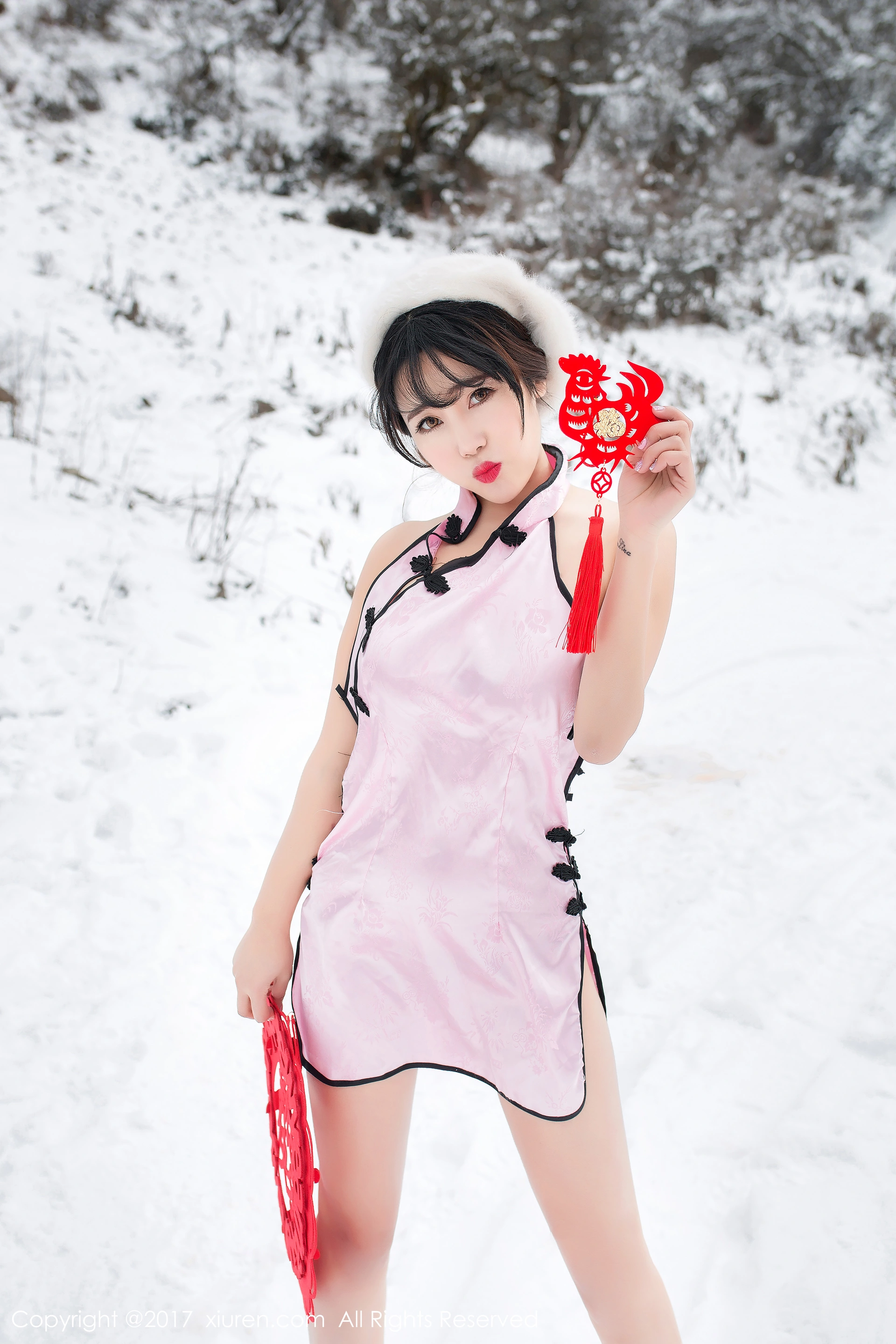 XiuRen秀人网 2017.01.22 No.686 兜豆靓Youlina [50P-126M]