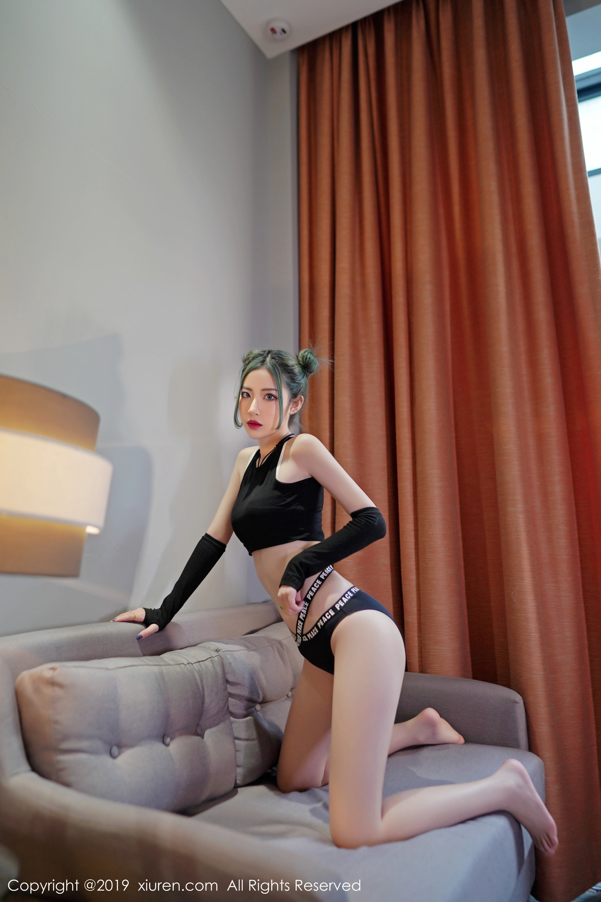 XiuRen秀人网 2019.08.26 No.1644 贾诗晗 [50+1P]